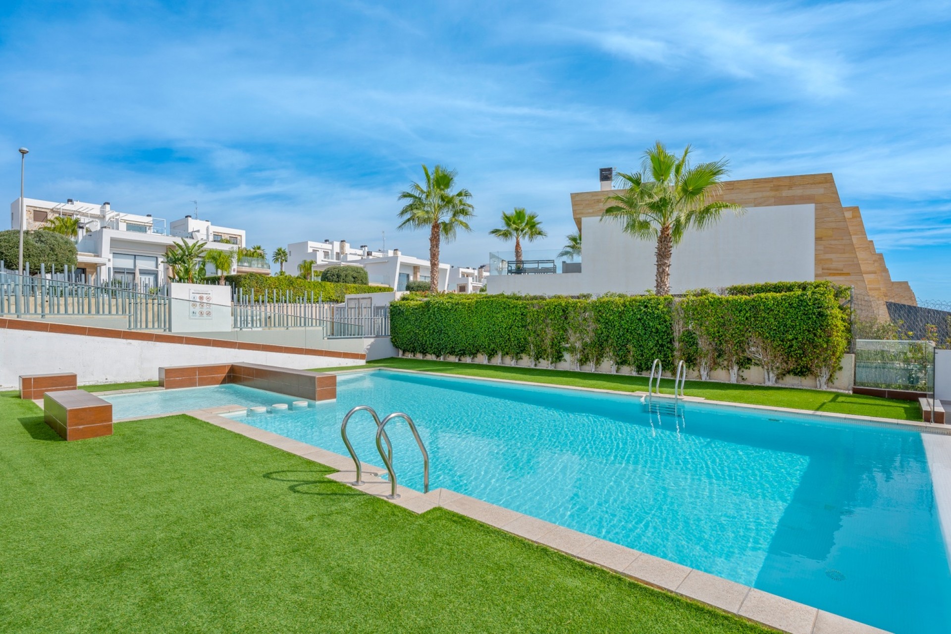 Återförsäljning - Villa -
Orihuela Costa - Costa Blanca