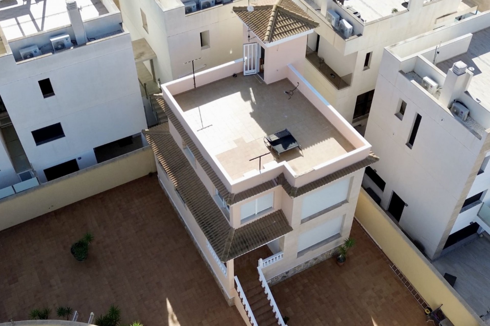 Återförsäljning - Villa -
Orihuela Costa - Costa Blanca