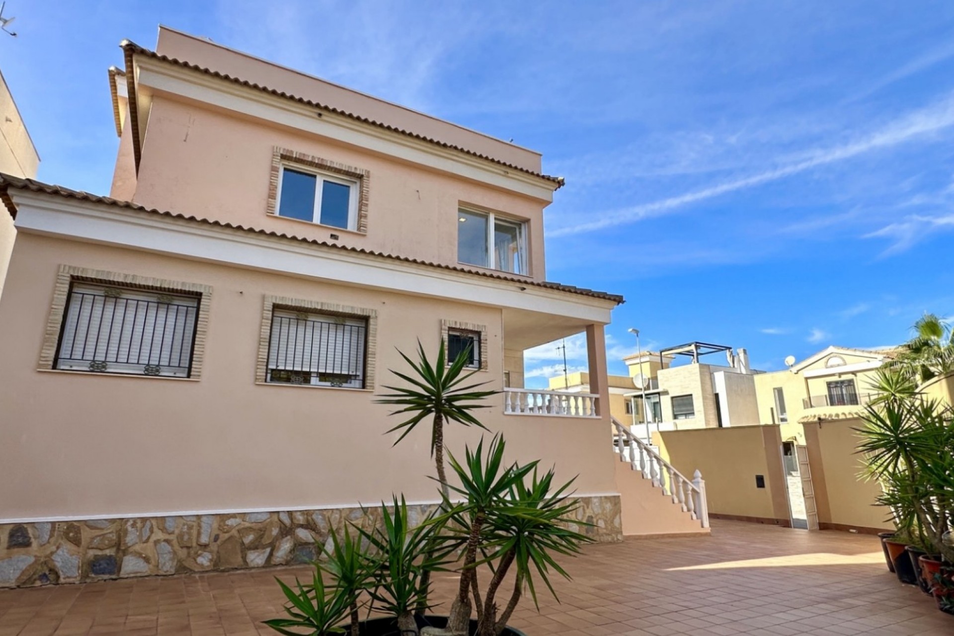 Återförsäljning - Villa -
Orihuela Costa - Costa Blanca