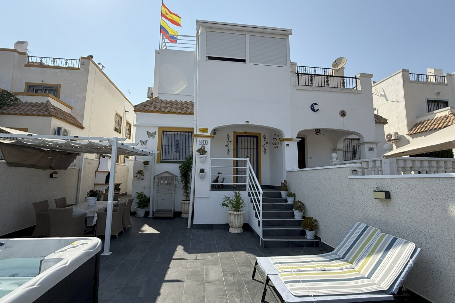 Återförsäljning - Villa -
Orihuela Costa - Costa Blanca