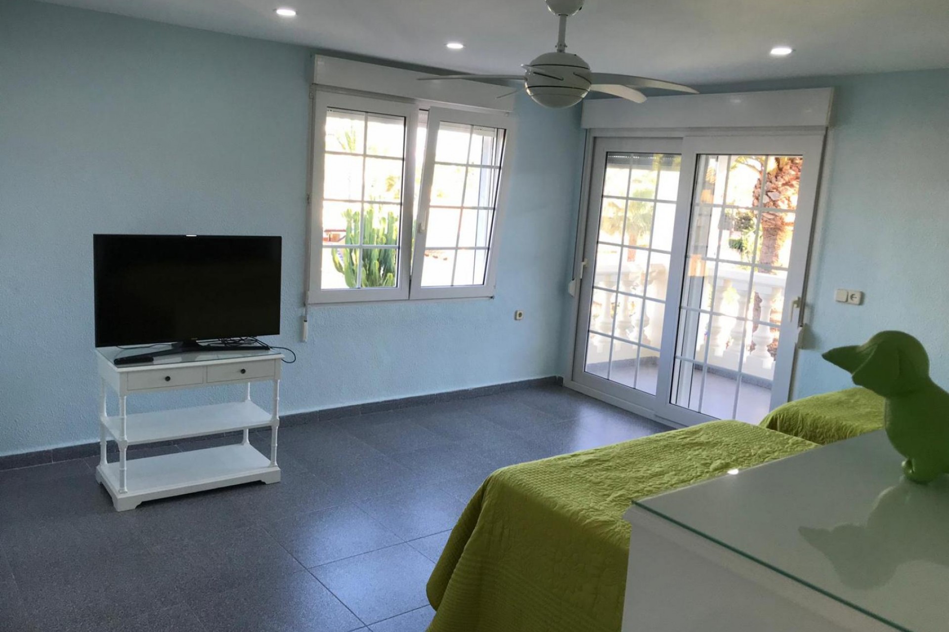 Återförsäljning - Villa -
Orihuela Costa - Costa Blanca