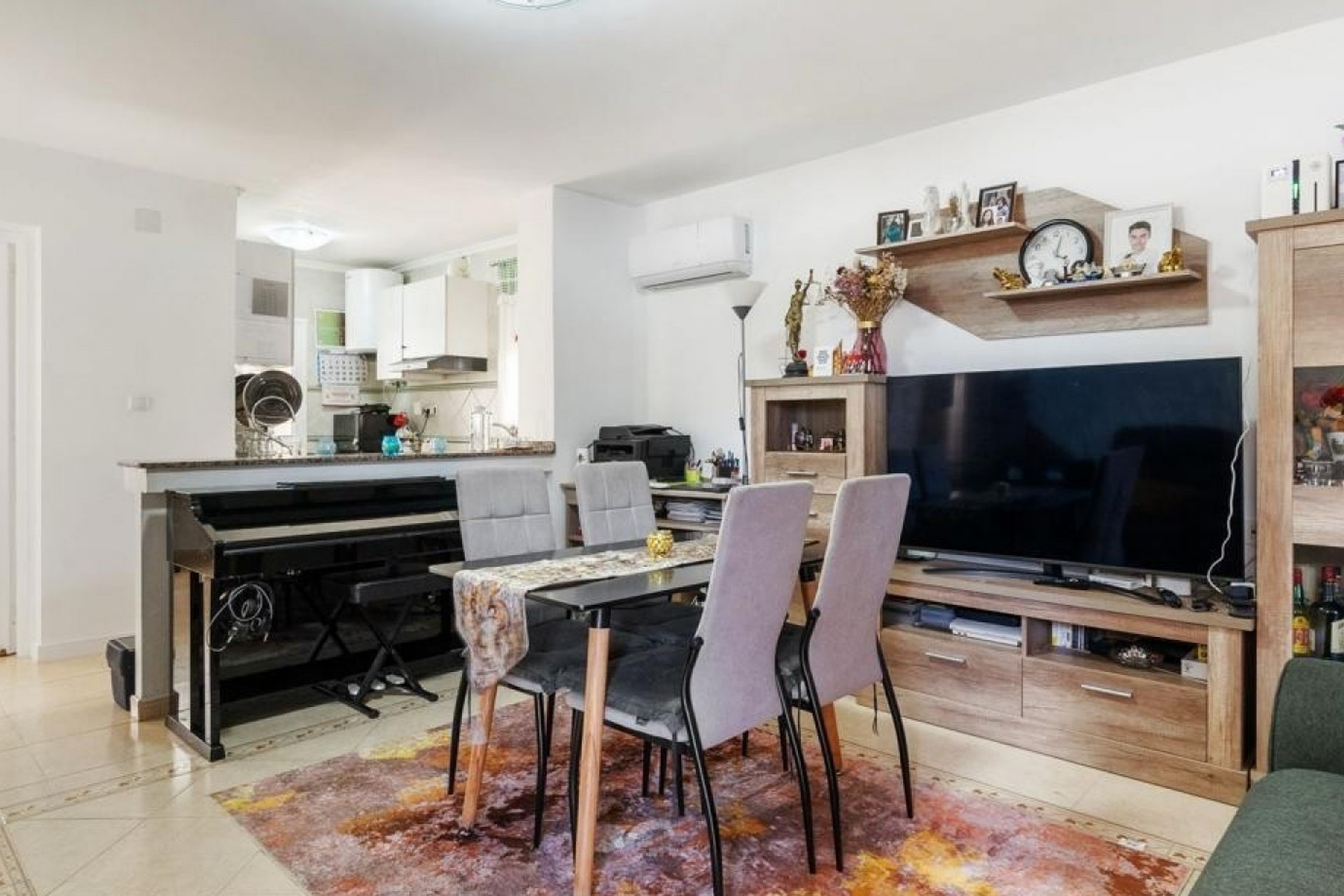 Återförsäljning - Villa -
Orihuela Costa - Costa Blanca