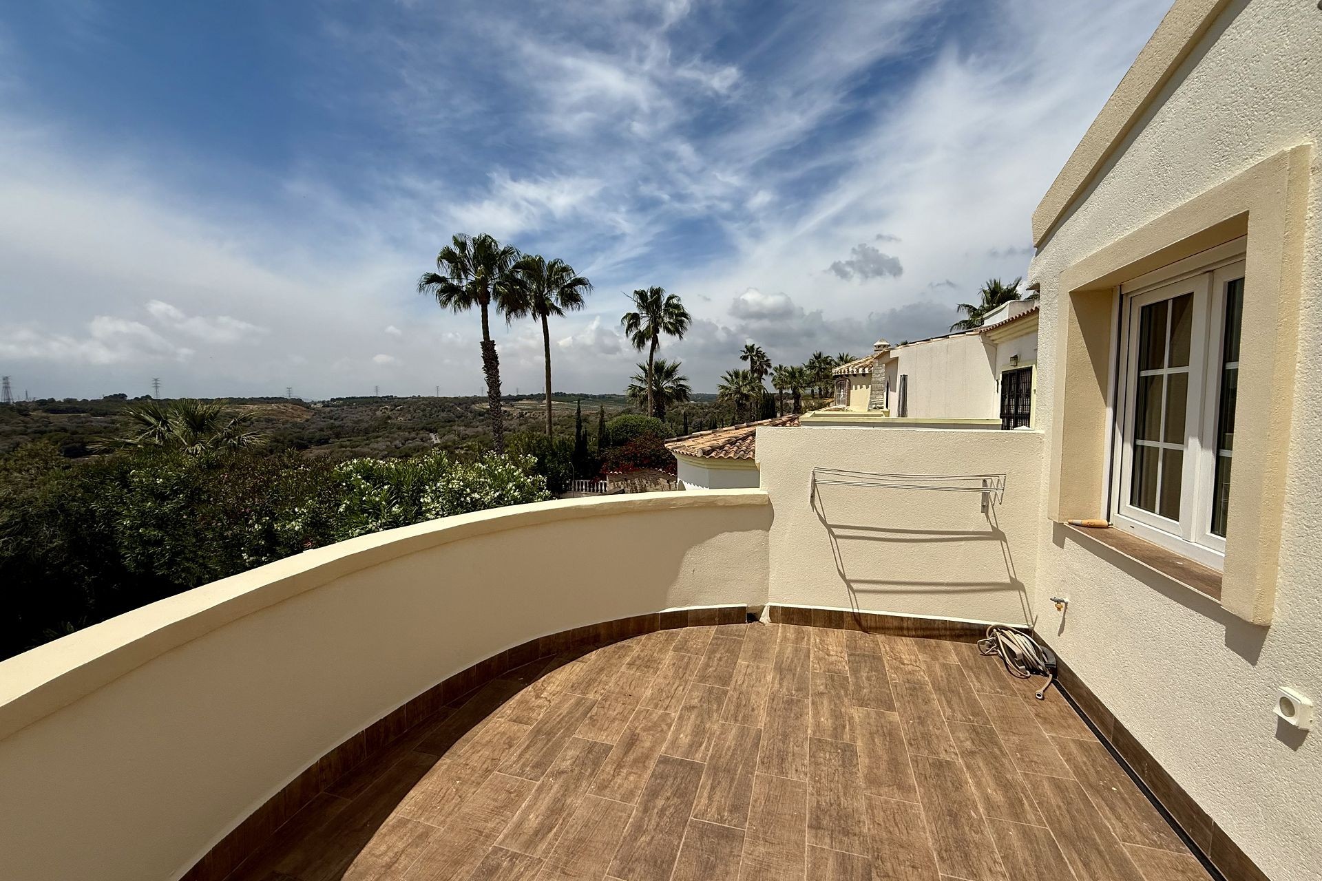 Återförsäljning - Villa -
Orihuela Costa - Costa Blanca