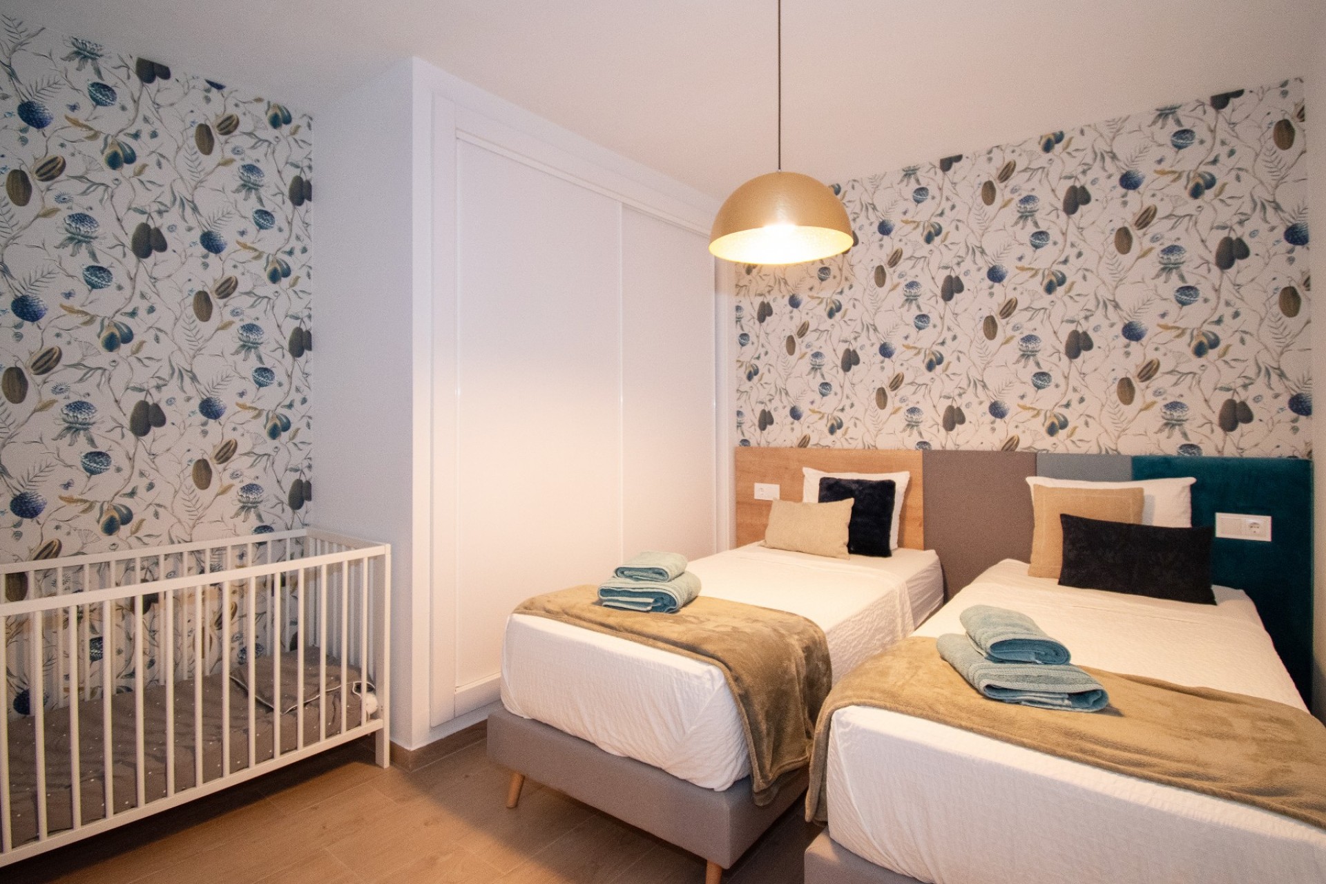 Återförsäljning - Villa -
Orihuela Costa - Costa Blanca