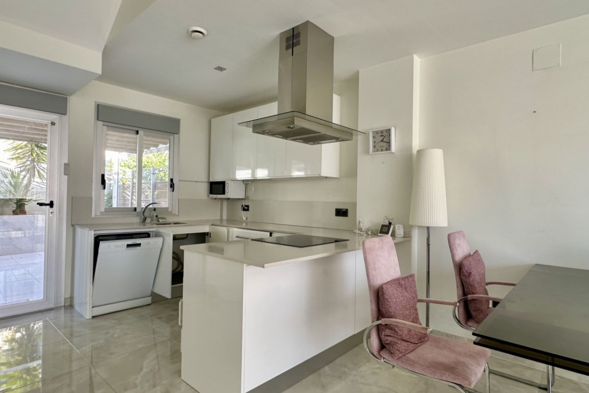 Återförsäljning - Villa -
Orihuela Costa - Costa Blanca