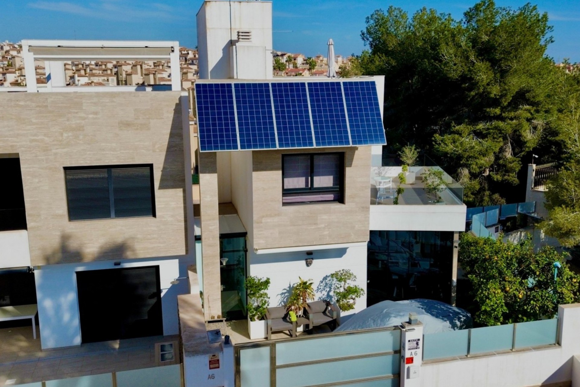 Återförsäljning - Villa -
Orihuela Costa - Costa Blanca