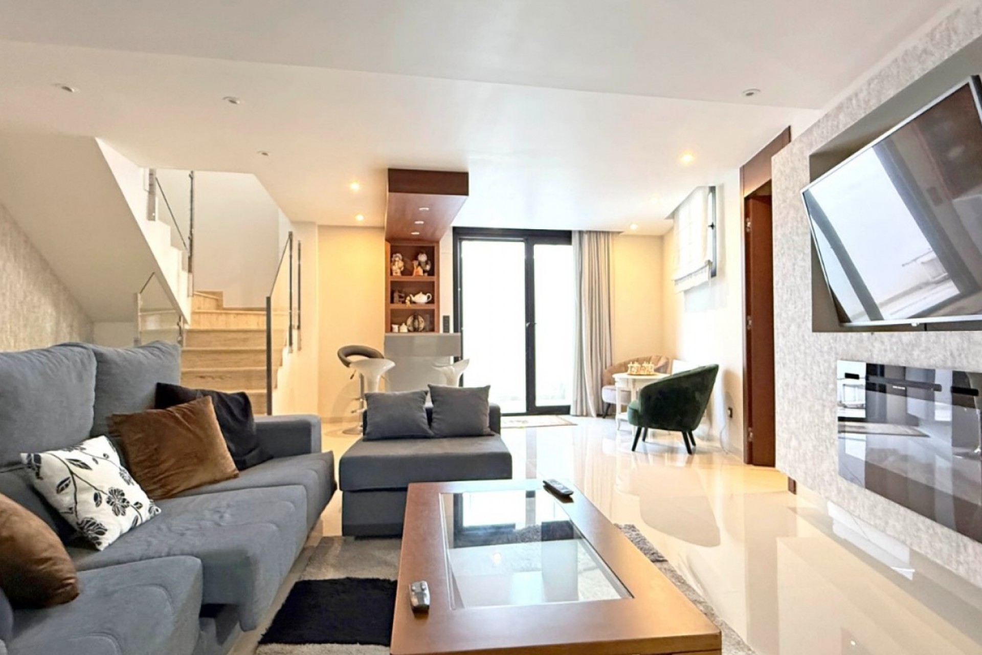 Återförsäljning - Villa -
Orihuela Costa - Costa Blanca