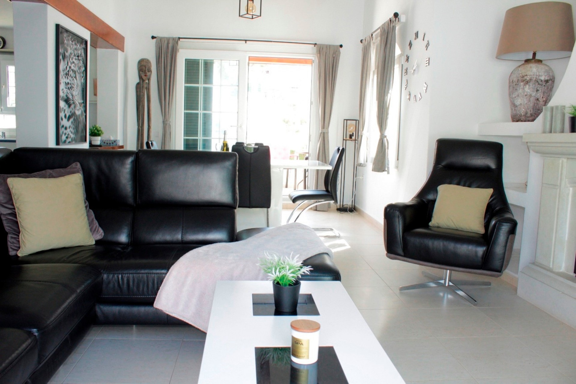 Återförsäljning - Villa -
Orihuela Costa - Costa Blanca