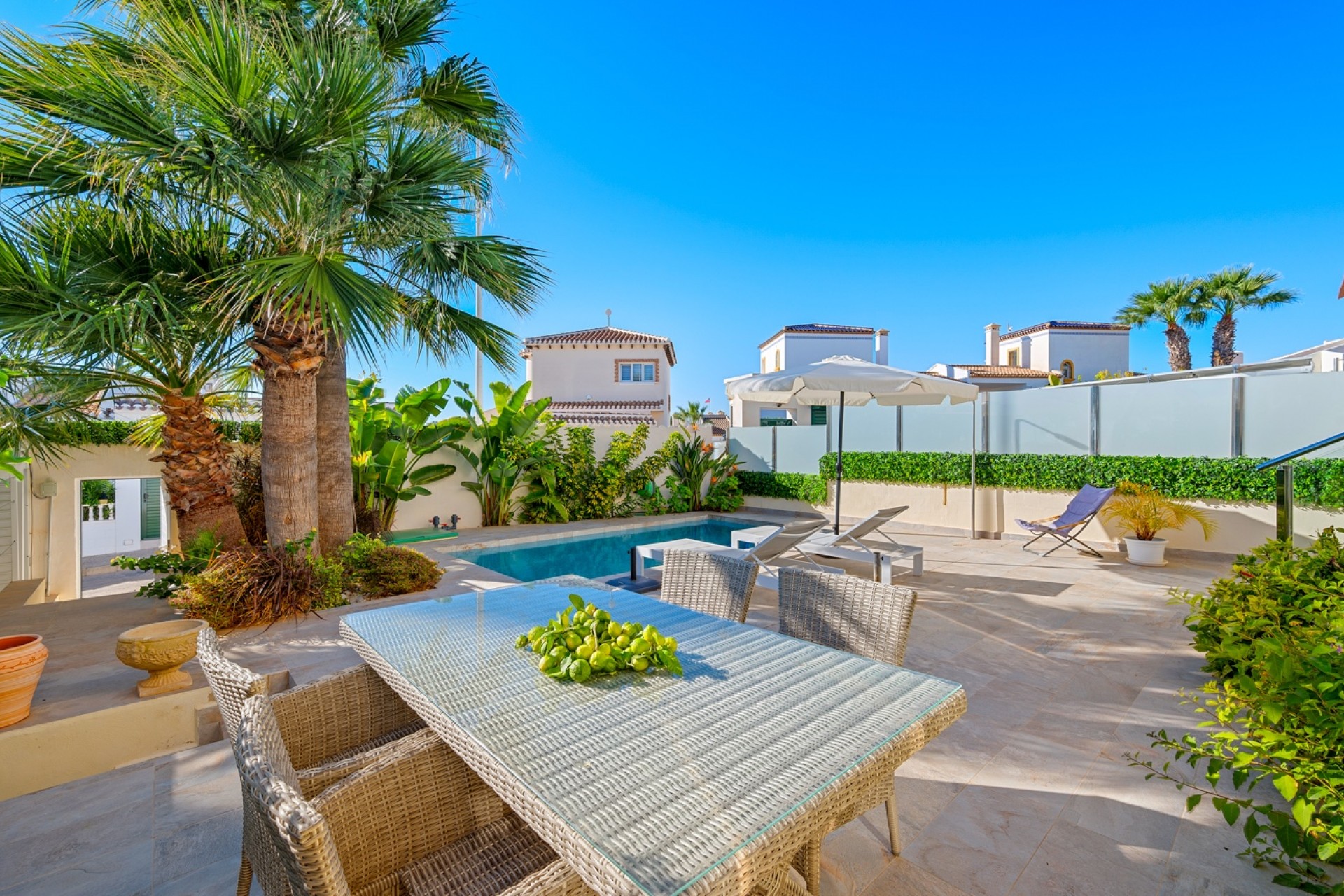 Återförsäljning - Villa -
Orihuela Costa - Costa Blanca