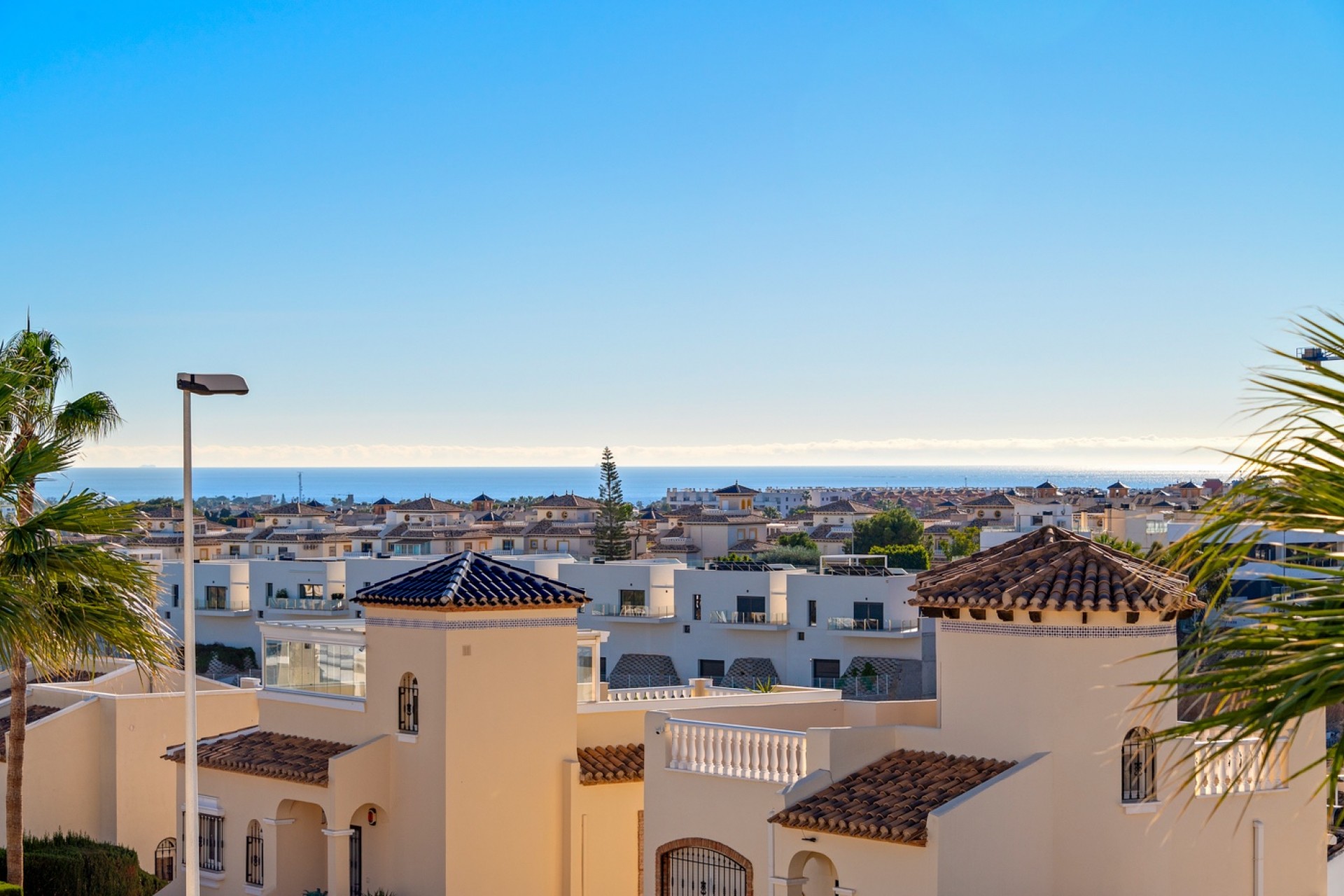 Återförsäljning - Villa -
Orihuela Costa - Costa Blanca