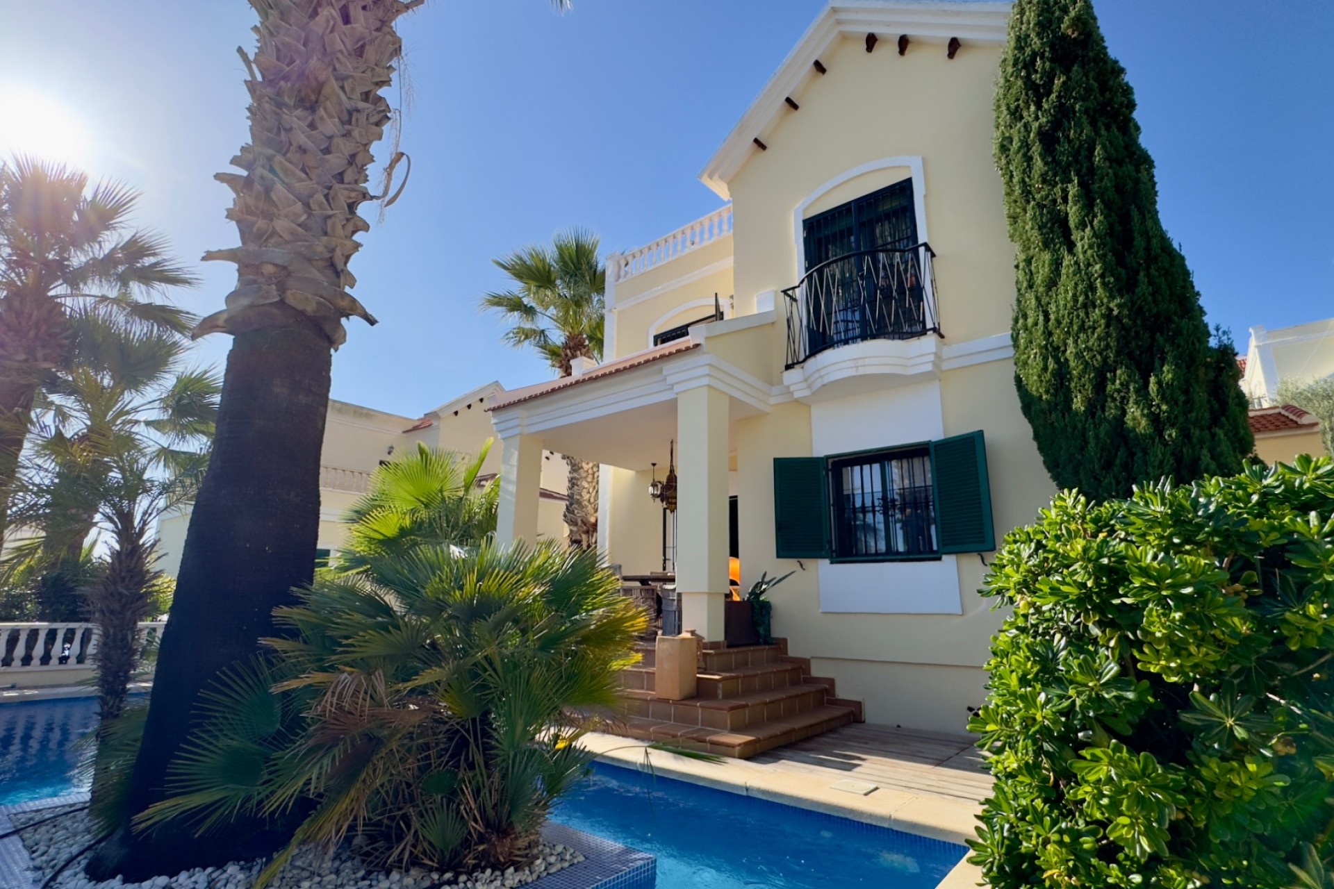 Återförsäljning - Villa -
Orihuela Costa - Costa Blanca