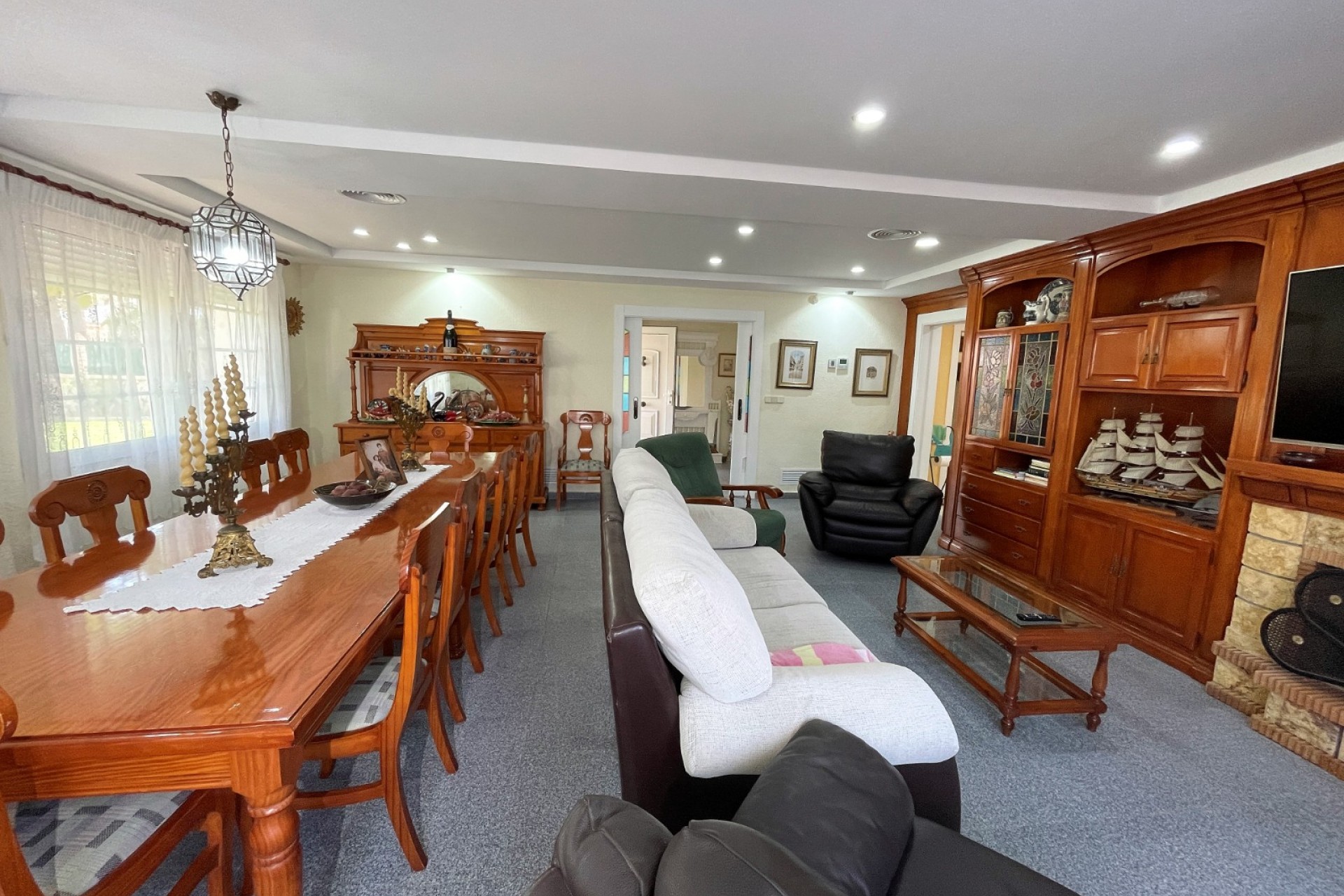 Återförsäljning - Villa -
Orihuela Costa - Costa Blanca