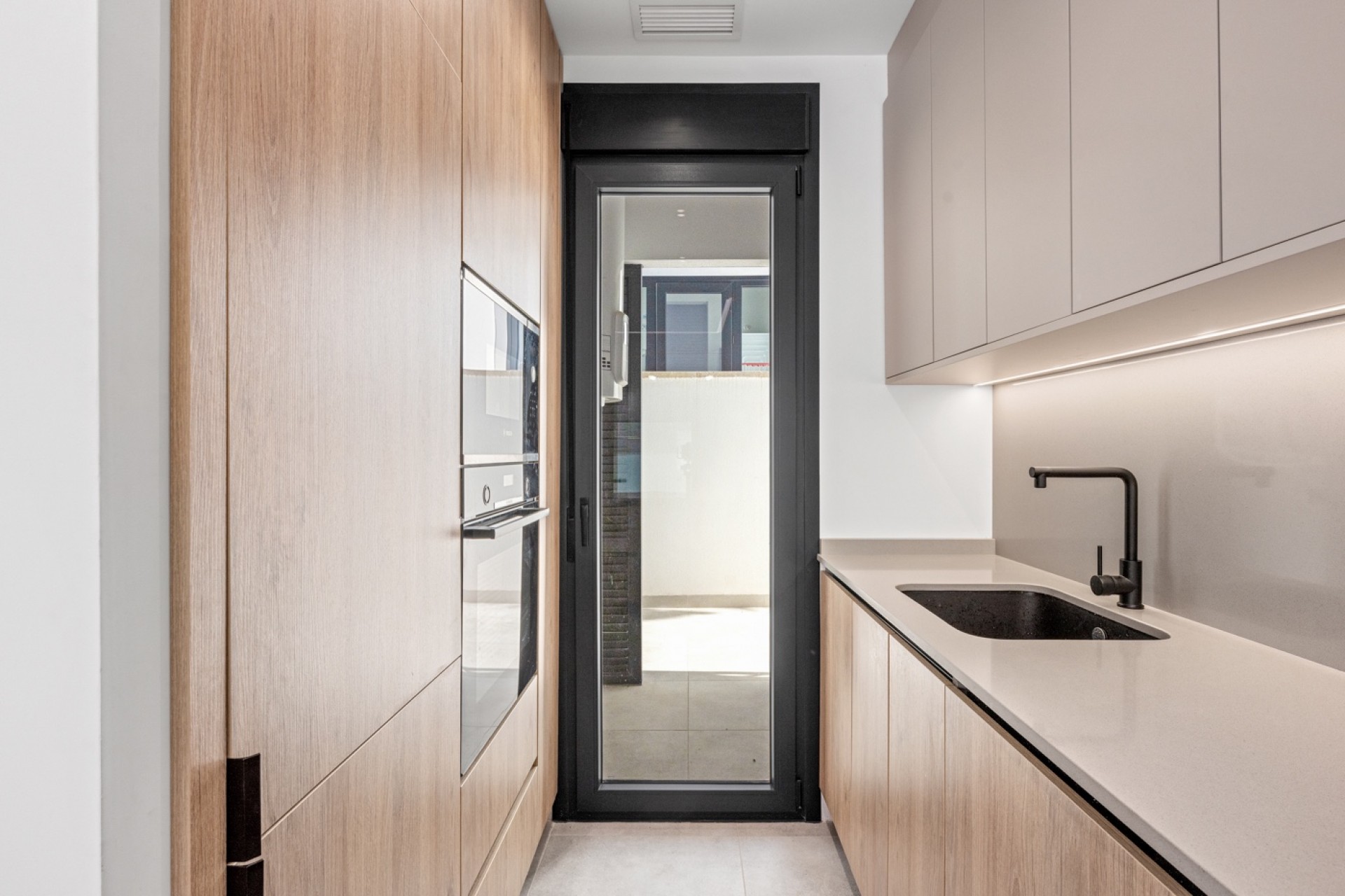 Återförsäljning - Villa -
Orihuela Costa - Costa Blanca