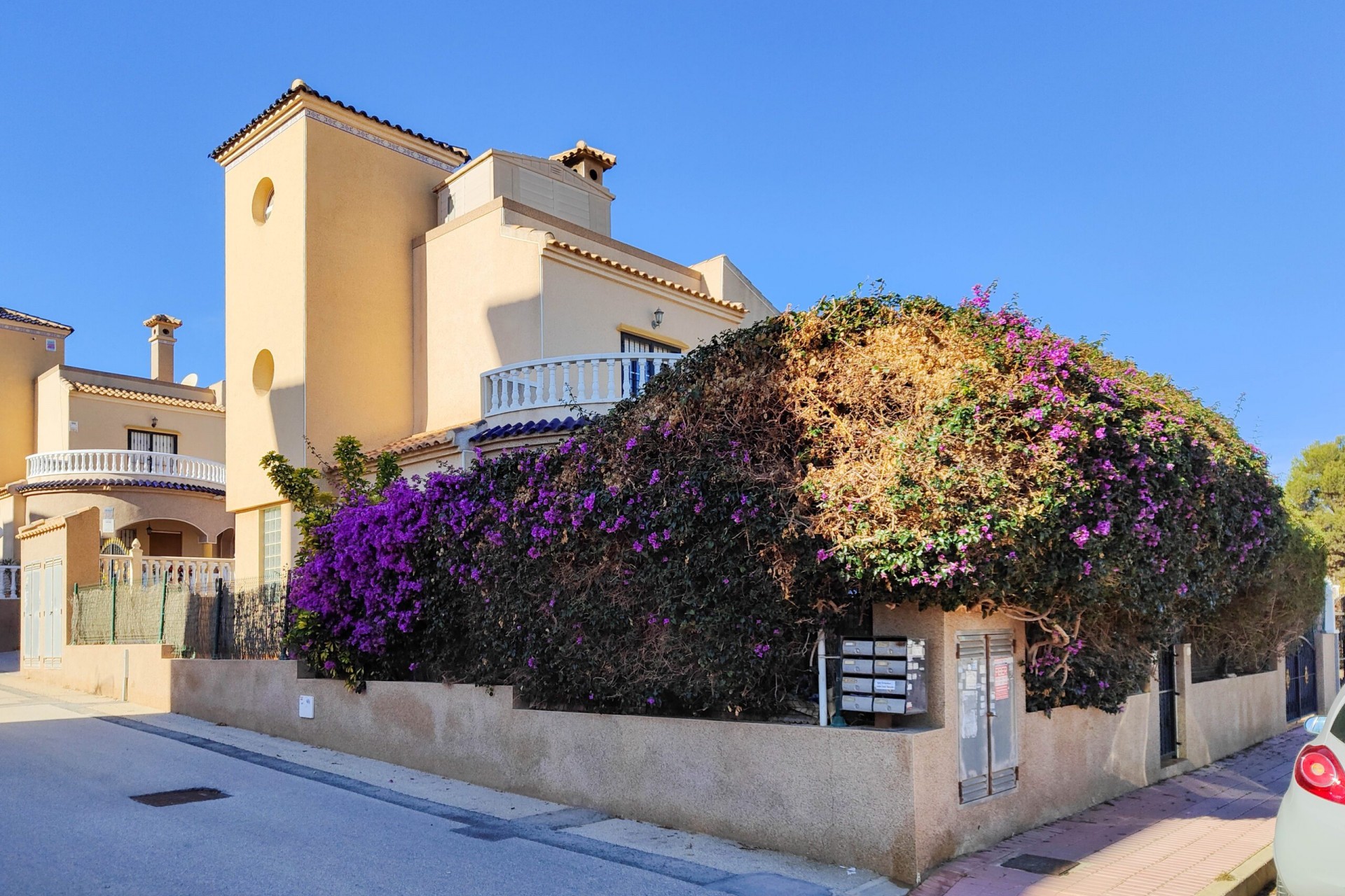 Återförsäljning - Villa -
Orihuela Costa - Costa Blanca