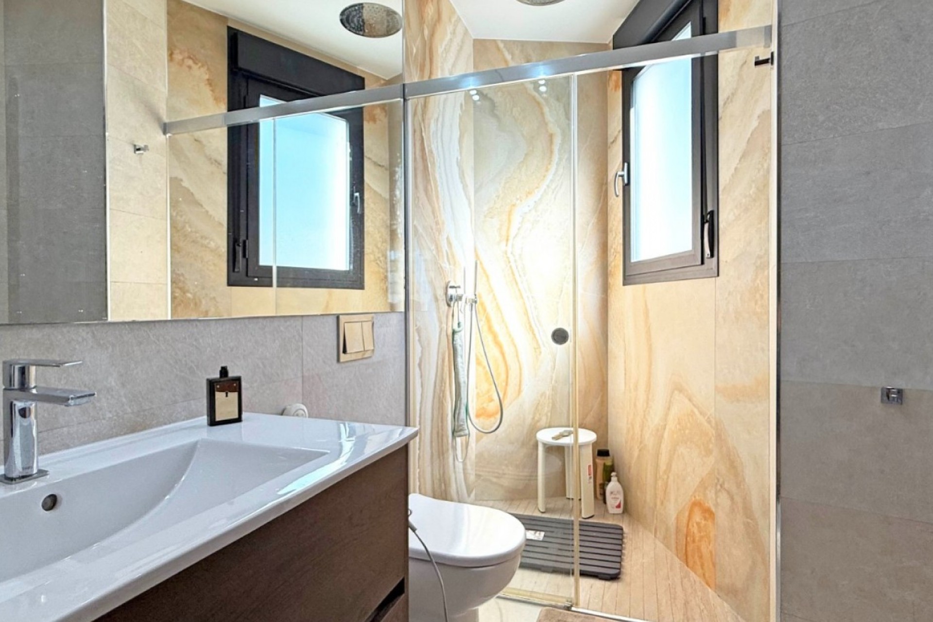 Återförsäljning - Villa -
Orihuela Costa - Costa Blanca