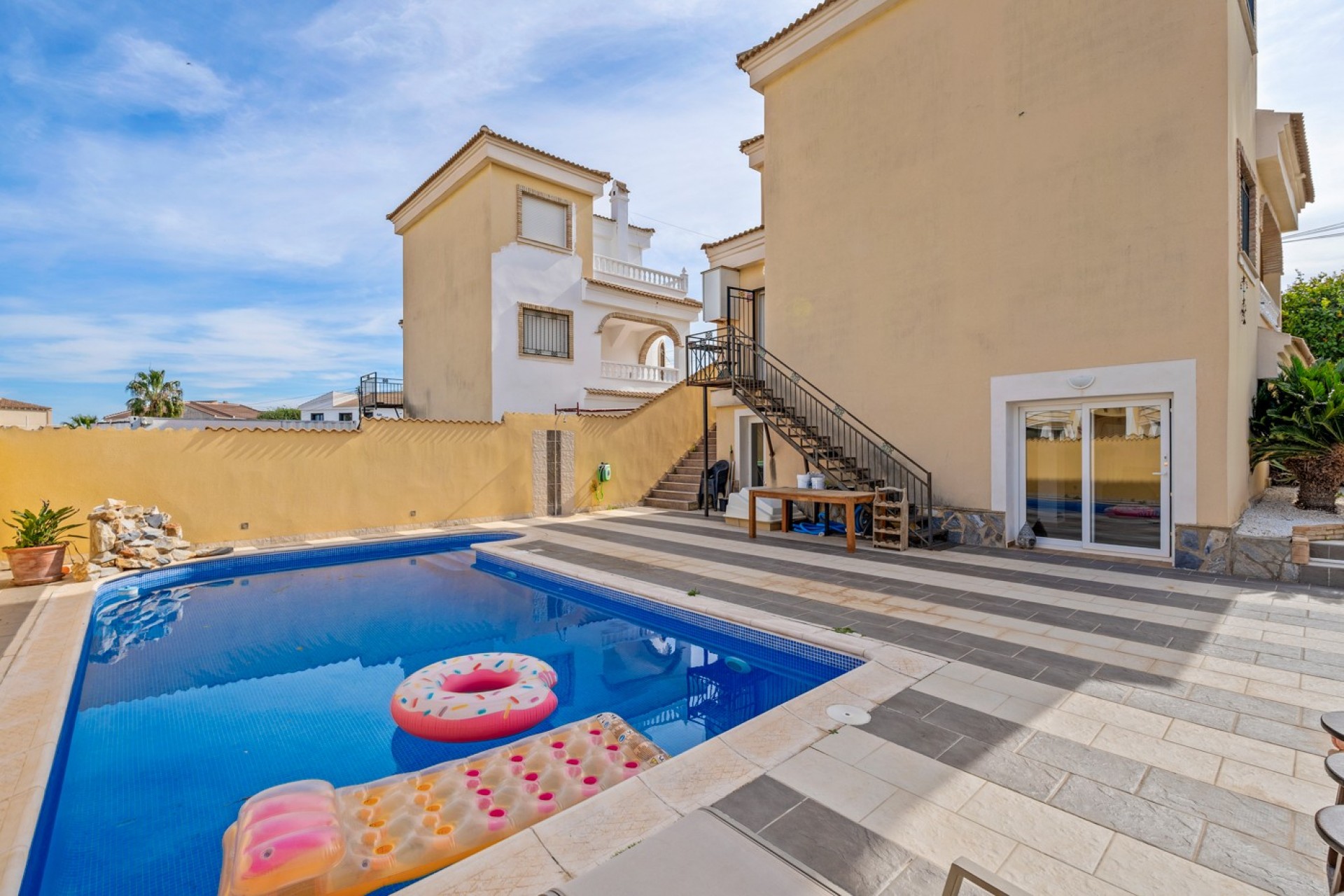 Återförsäljning - Villa -
Orihuela Costa - Costa Blanca