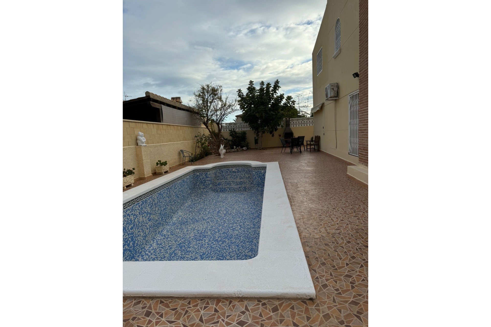 Återförsäljning - Villa -
Orihuela Costa - Costa Blanca