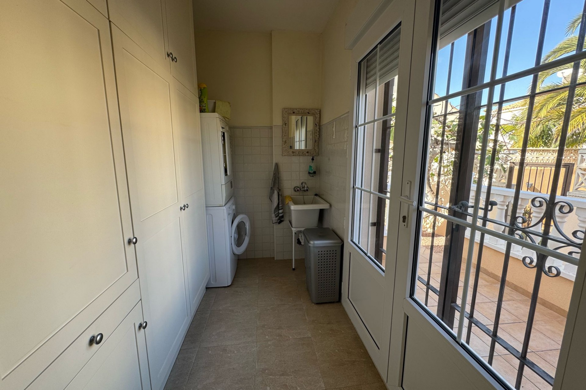 Återförsäljning - Villa -
Orihuela Costa - Costa Blanca