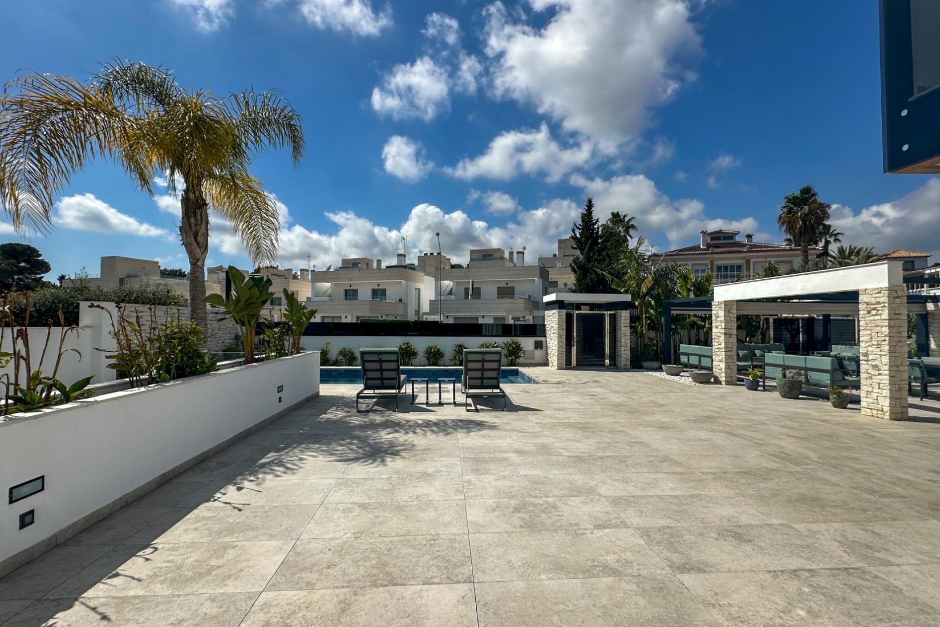 Återförsäljning - Villa -
Orihuela Costa - Costa Blanca