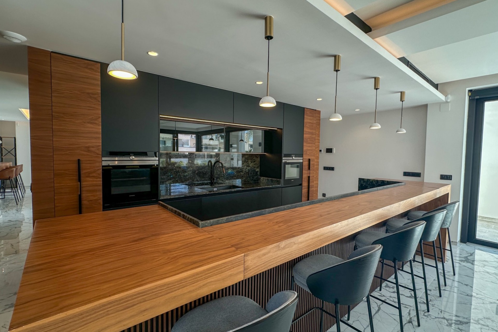 Återförsäljning - Villa -
Orihuela Costa - Costa Blanca