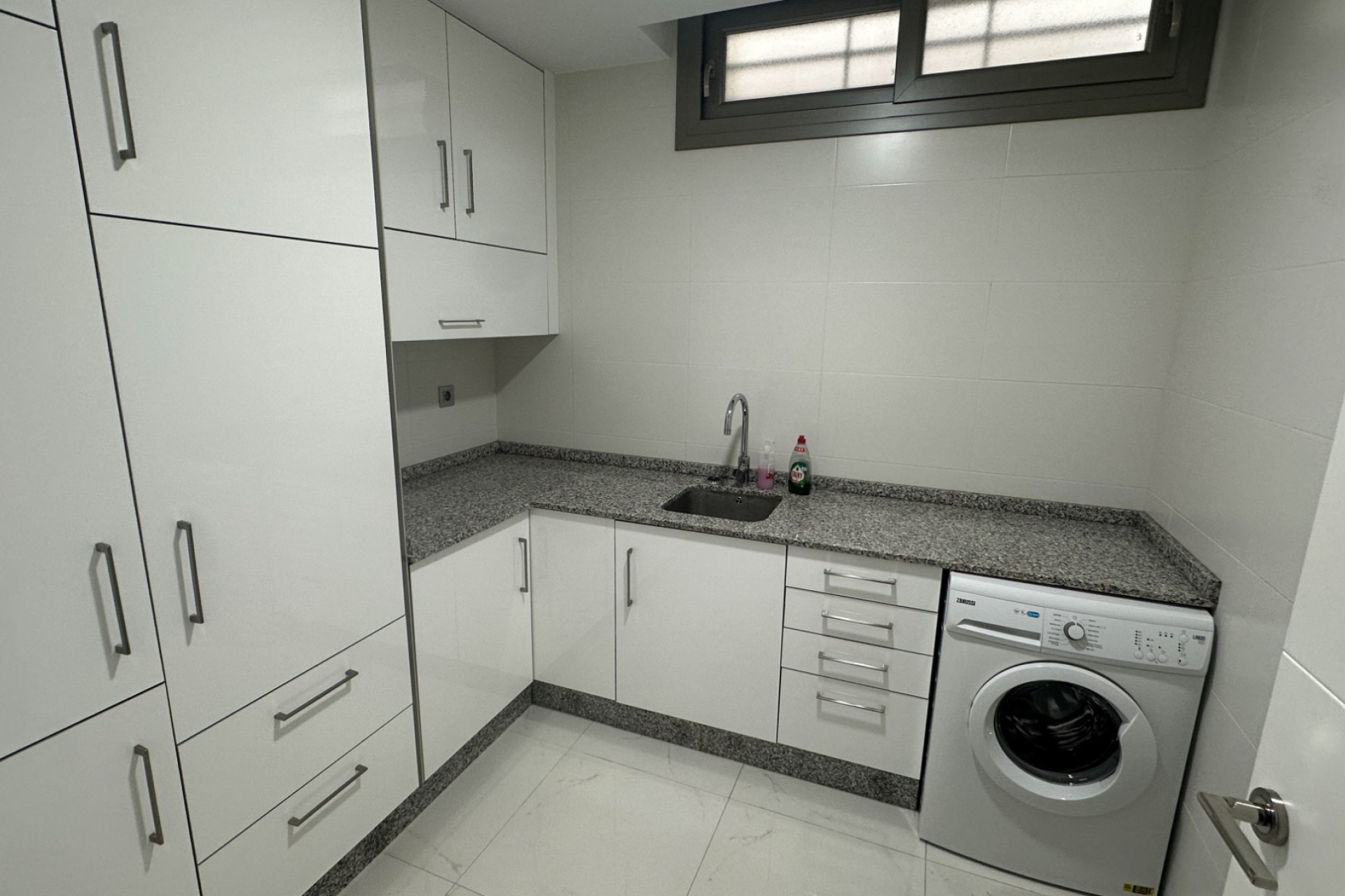Återförsäljning - Villa -
Orihuela Costa - Costa Blanca