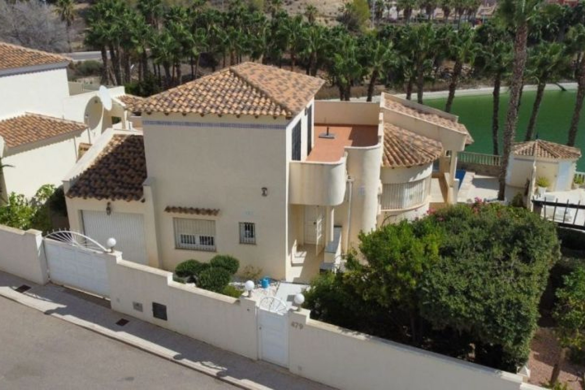 Återförsäljning - Villa -
Orihuela Costa - Costa Blanca