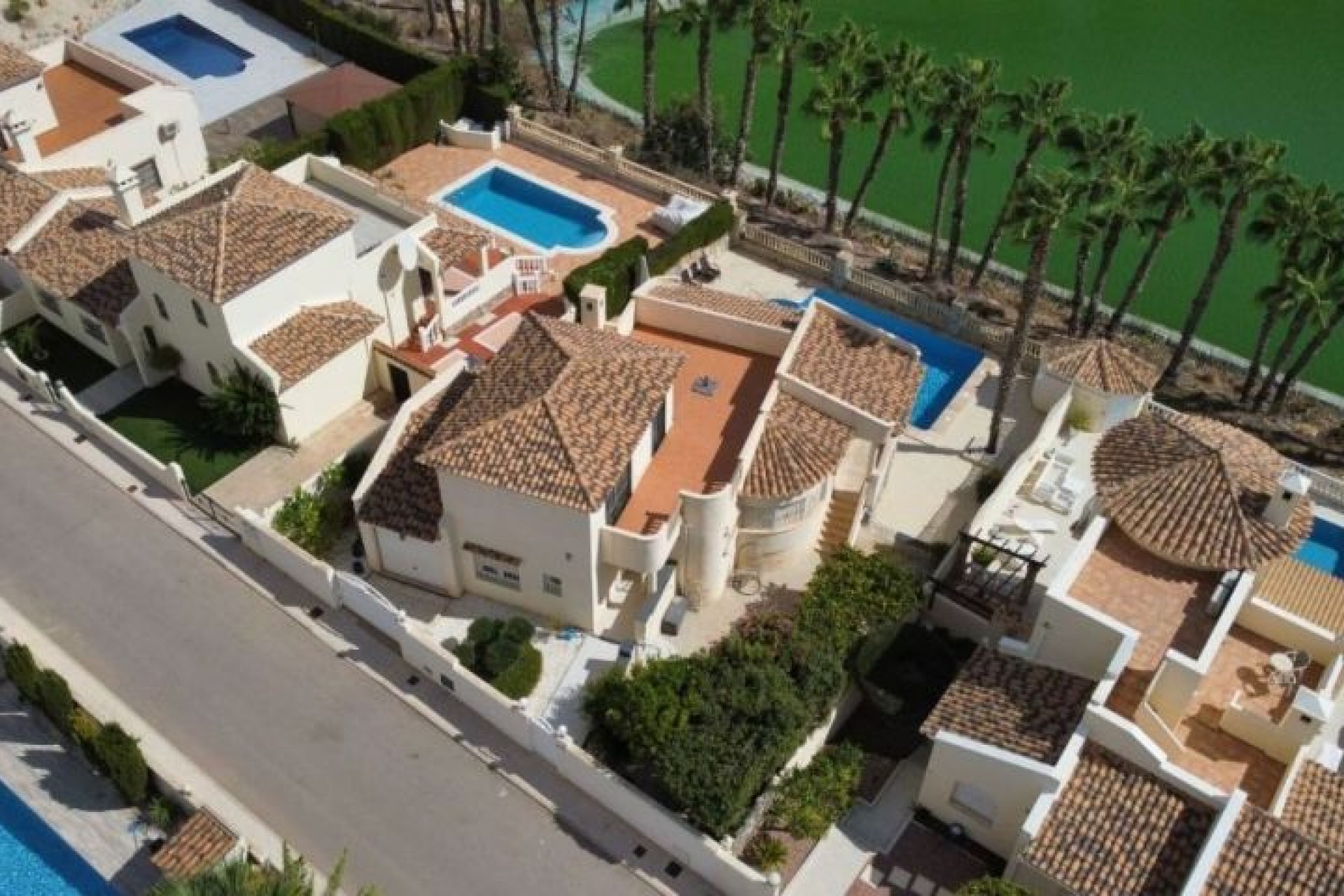 Återförsäljning - Villa -
Orihuela Costa - Costa Blanca