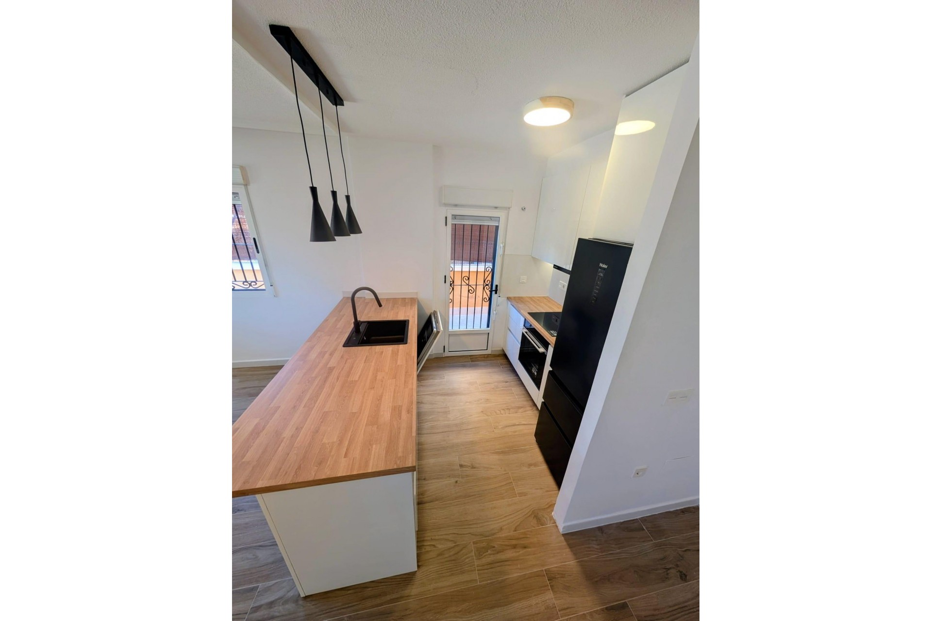 Återförsäljning - Villa -
Orihuela Costa - Costa Blanca