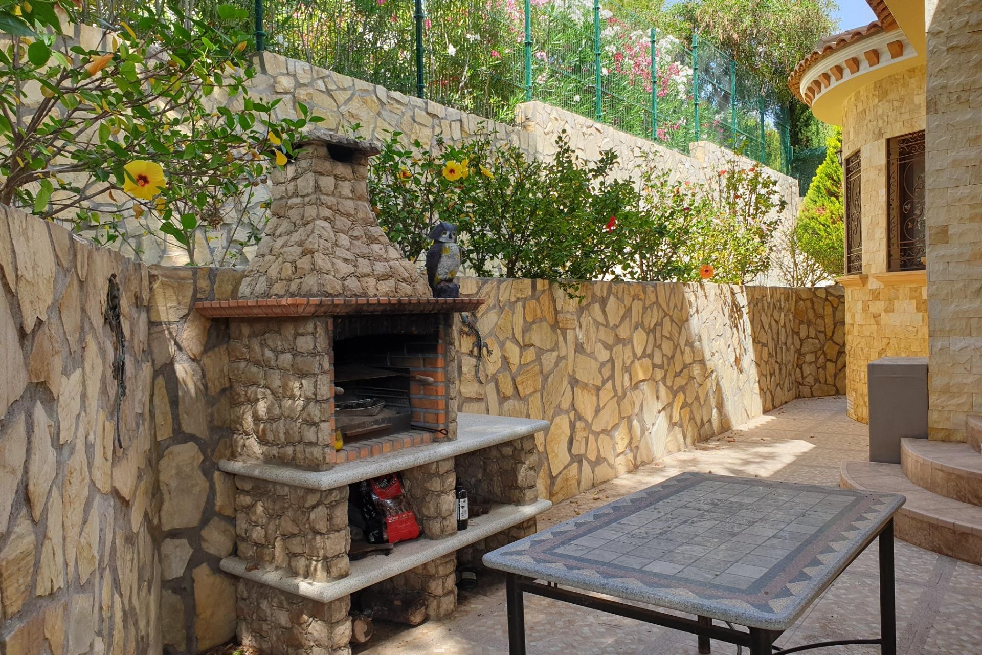 Återförsäljning - Villa -
Orihuela Costa - Costa Blanca