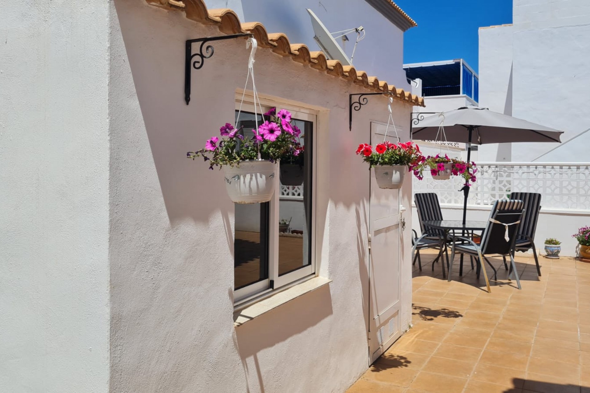 Återförsäljning - Villa -
Orihuela Costa - Costa Blanca