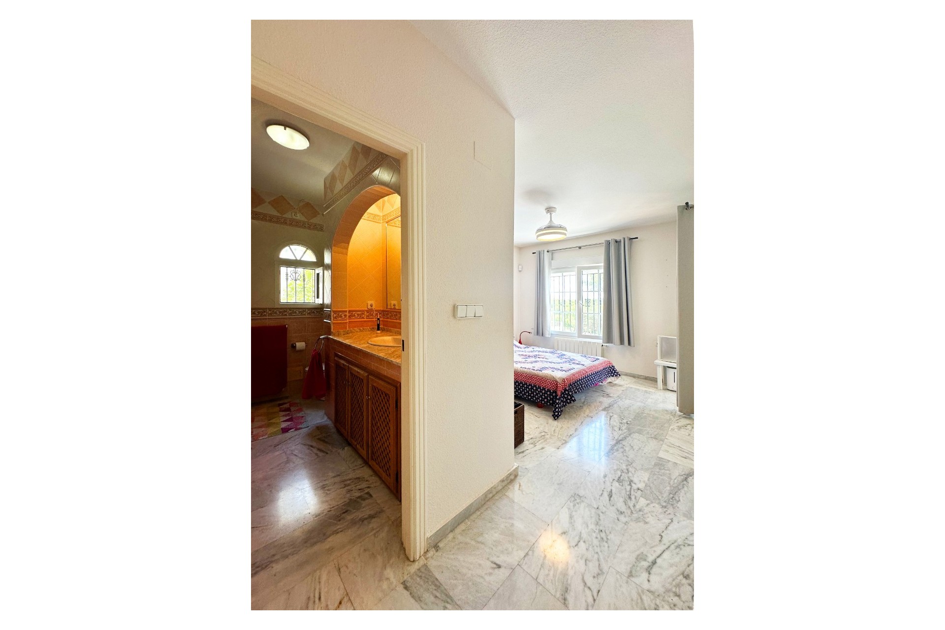 Återförsäljning - Villa -
Orihuela Costa - Costa Blanca