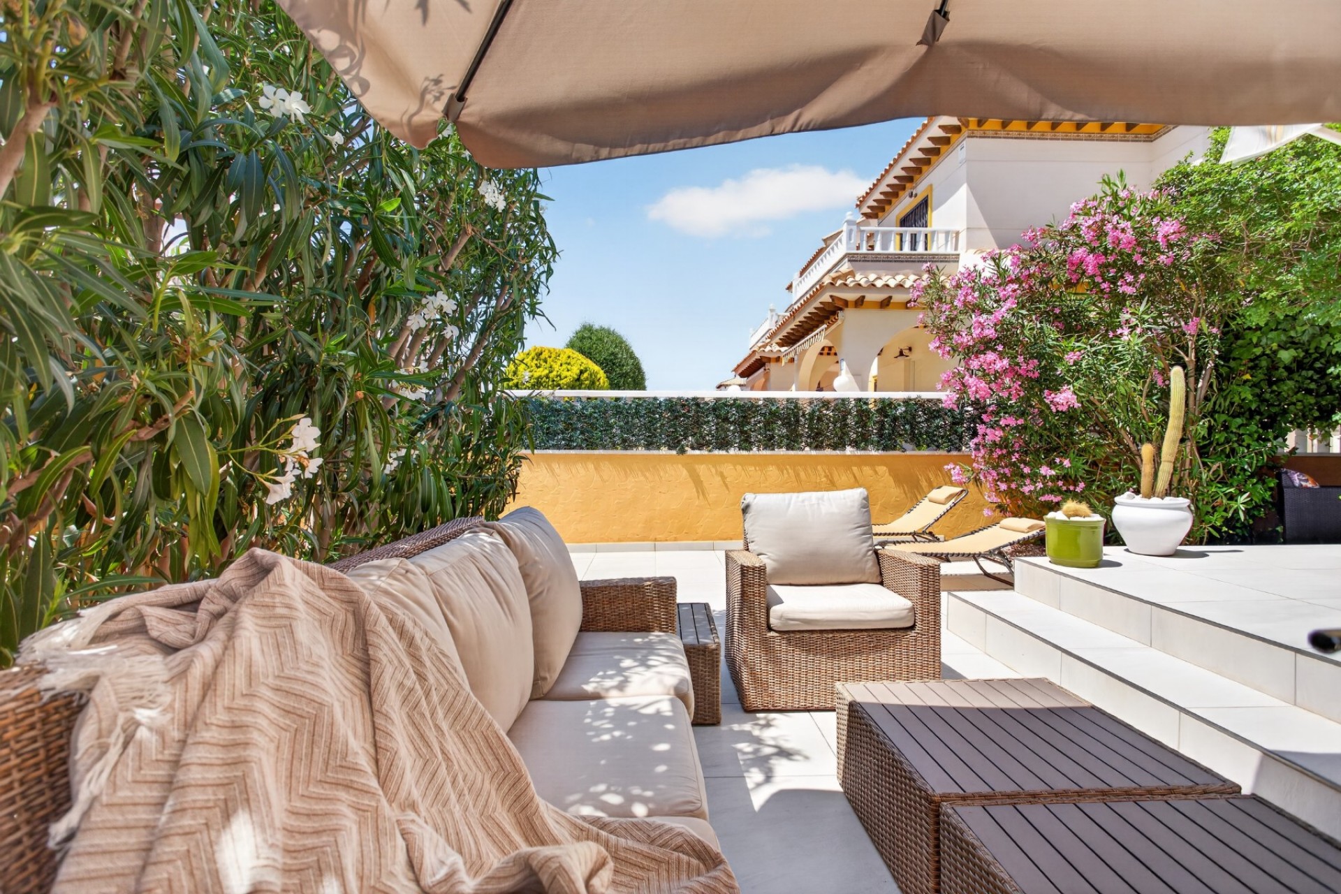 Återförsäljning - Villa -
Orihuela Costa - Costa Blanca