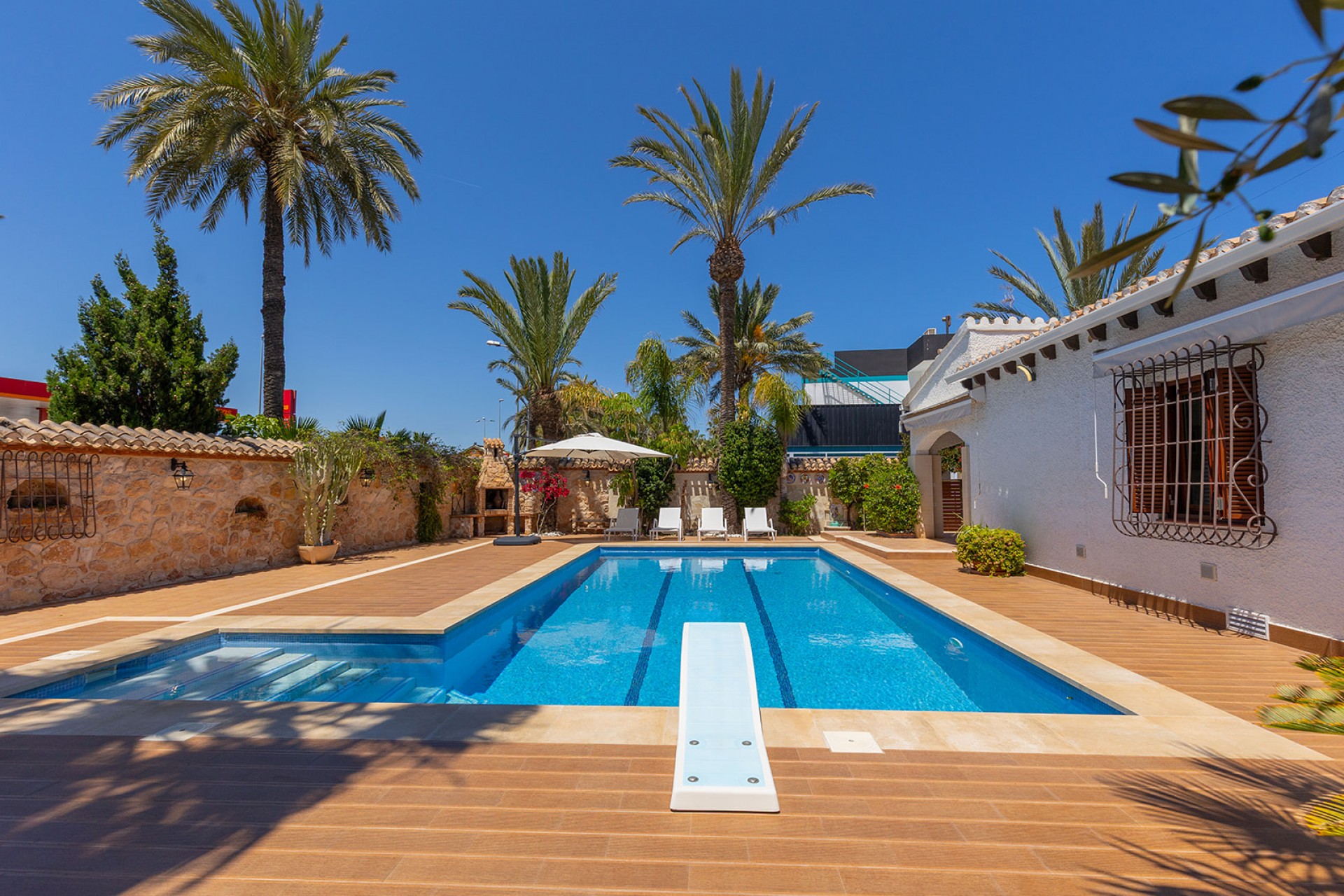 Återförsäljning - Villa -
Orihuela Costa - Costa Blanca