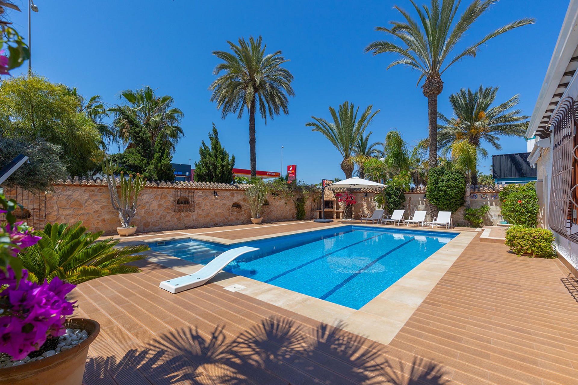 Återförsäljning - Villa -
Orihuela Costa - Costa Blanca