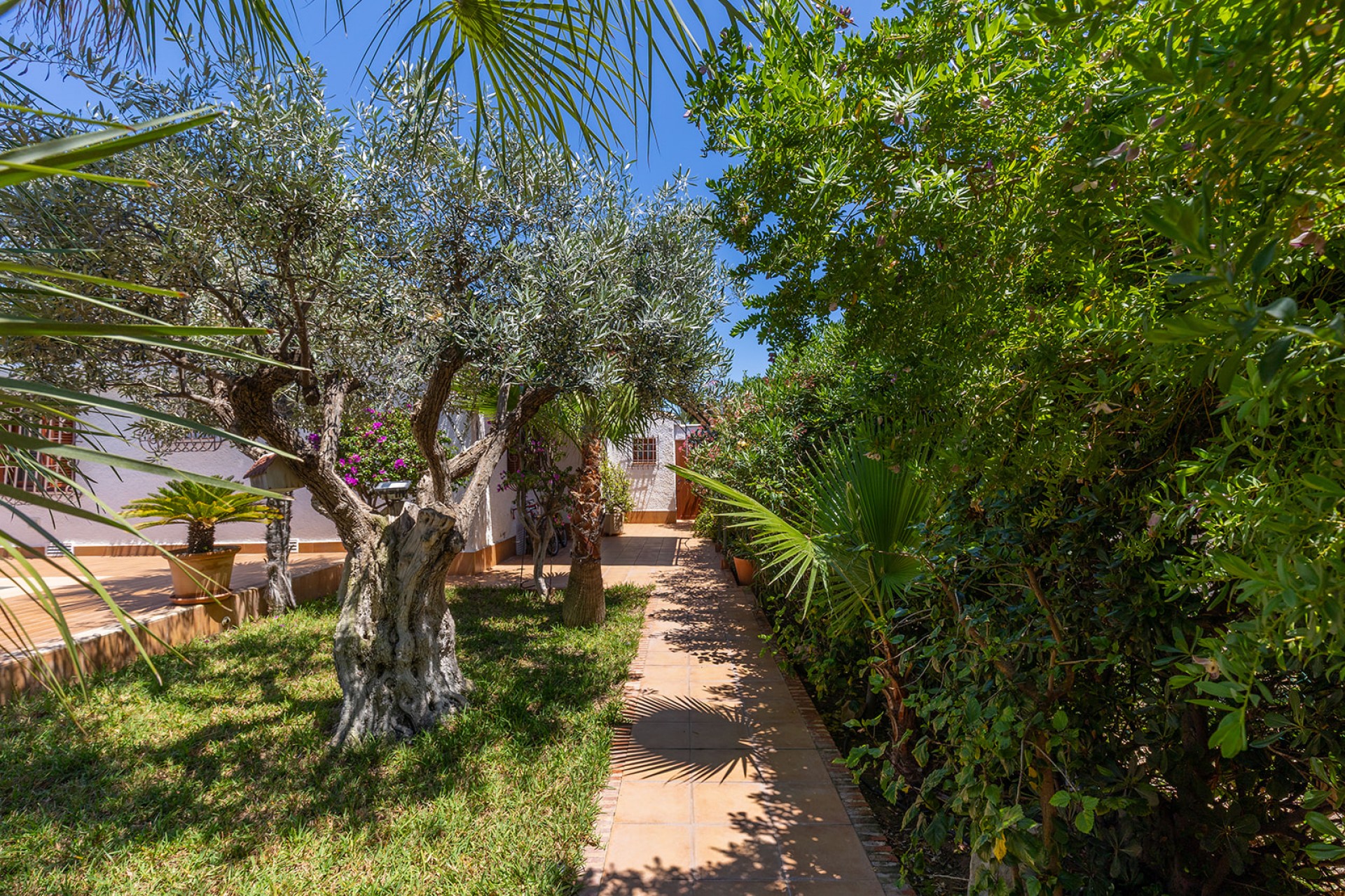Återförsäljning - Villa -
Orihuela Costa - Costa Blanca