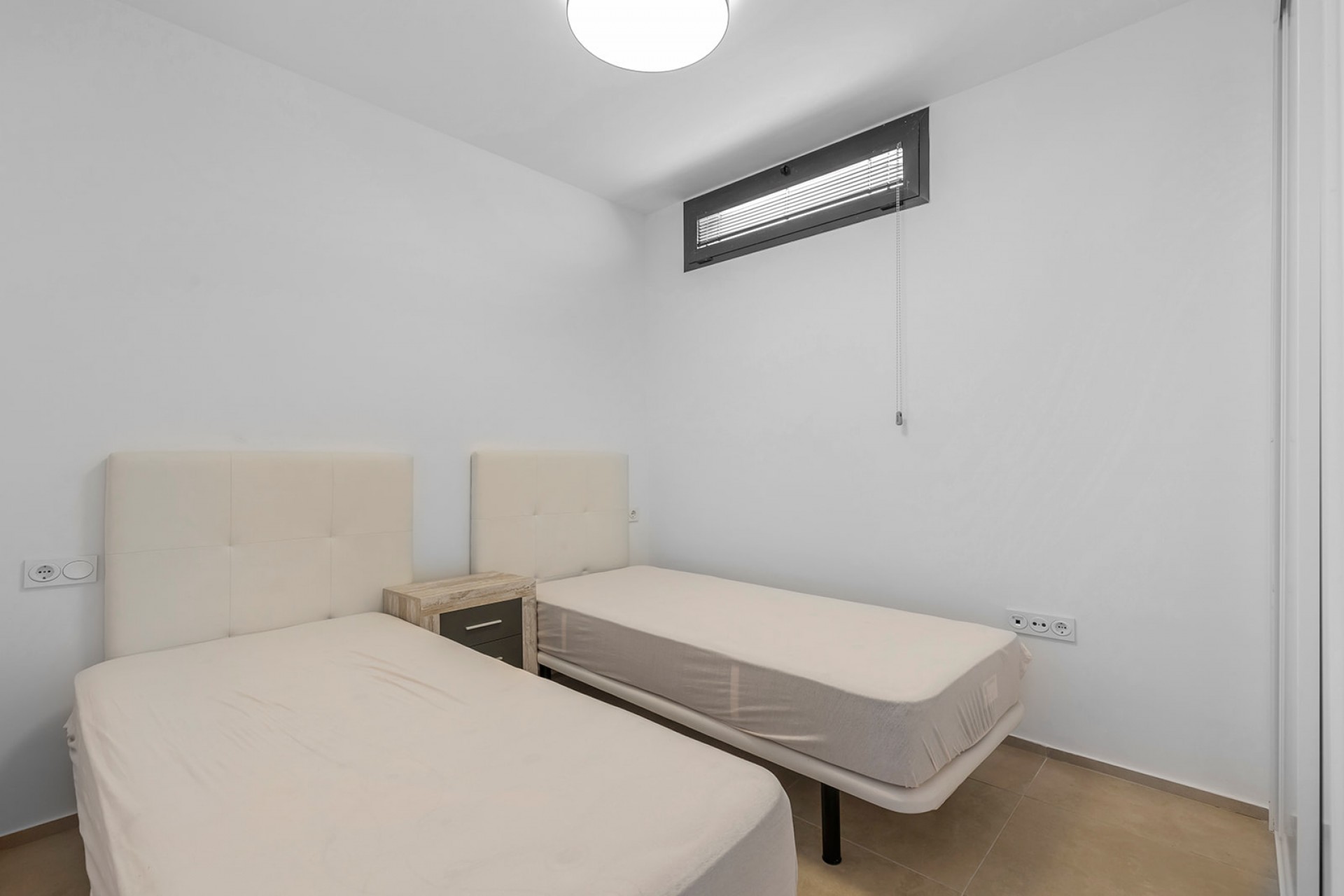 Återförsäljning - Villa -
Orihuela Costa - Costa Blanca