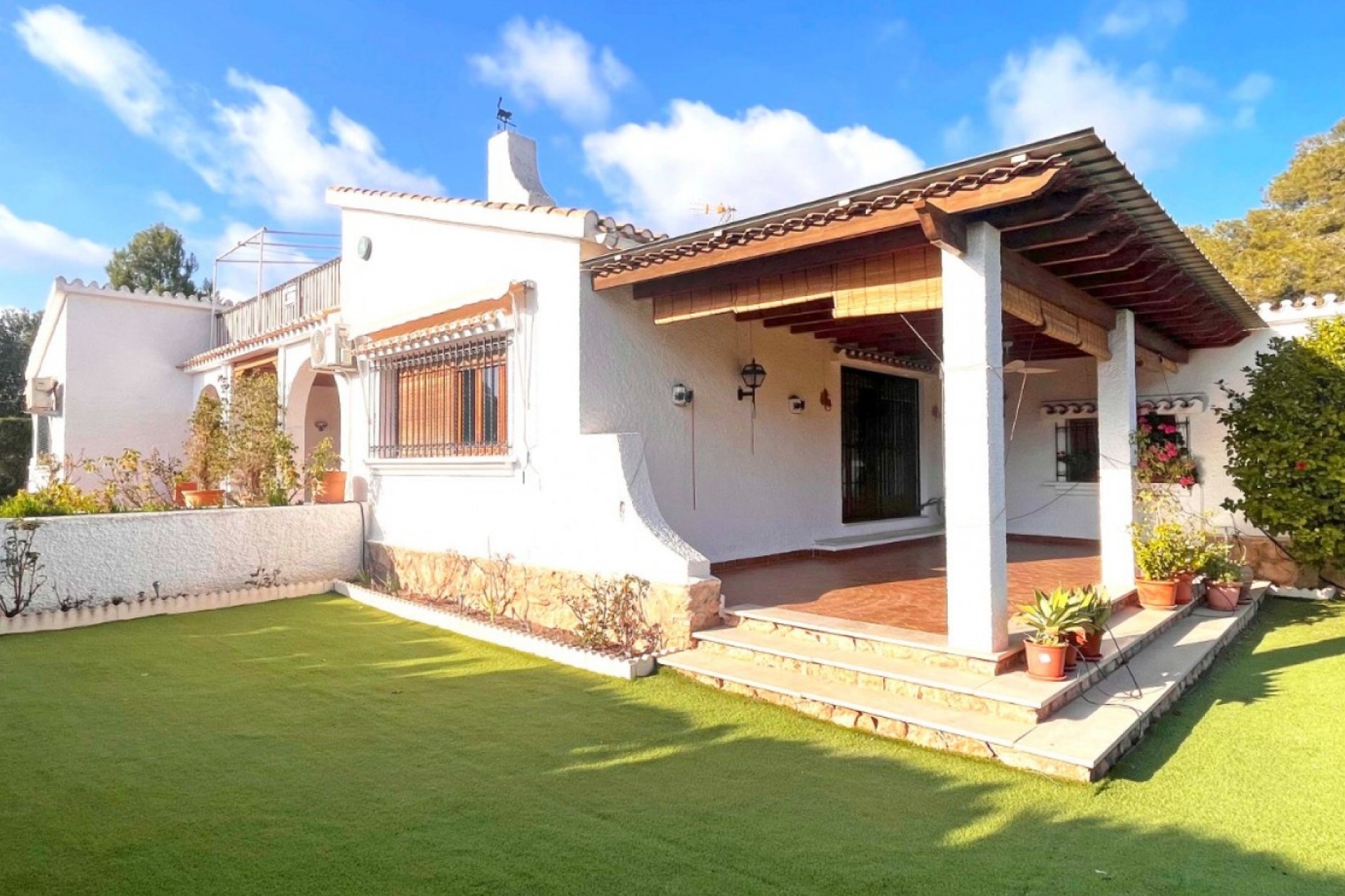 Återförsäljning - Villa -
Orihuela Costa - Costa Blanca