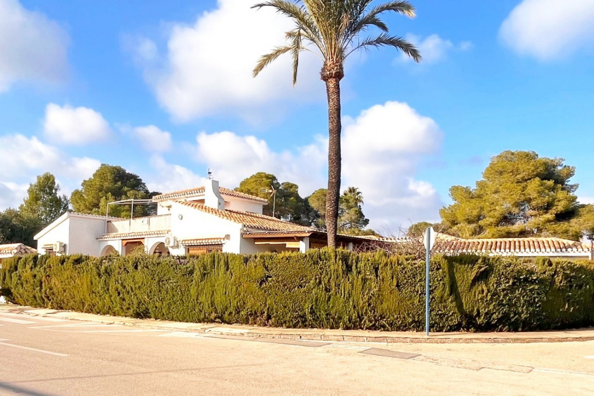 Återförsäljning - Villa -
Orihuela Costa - Costa Blanca