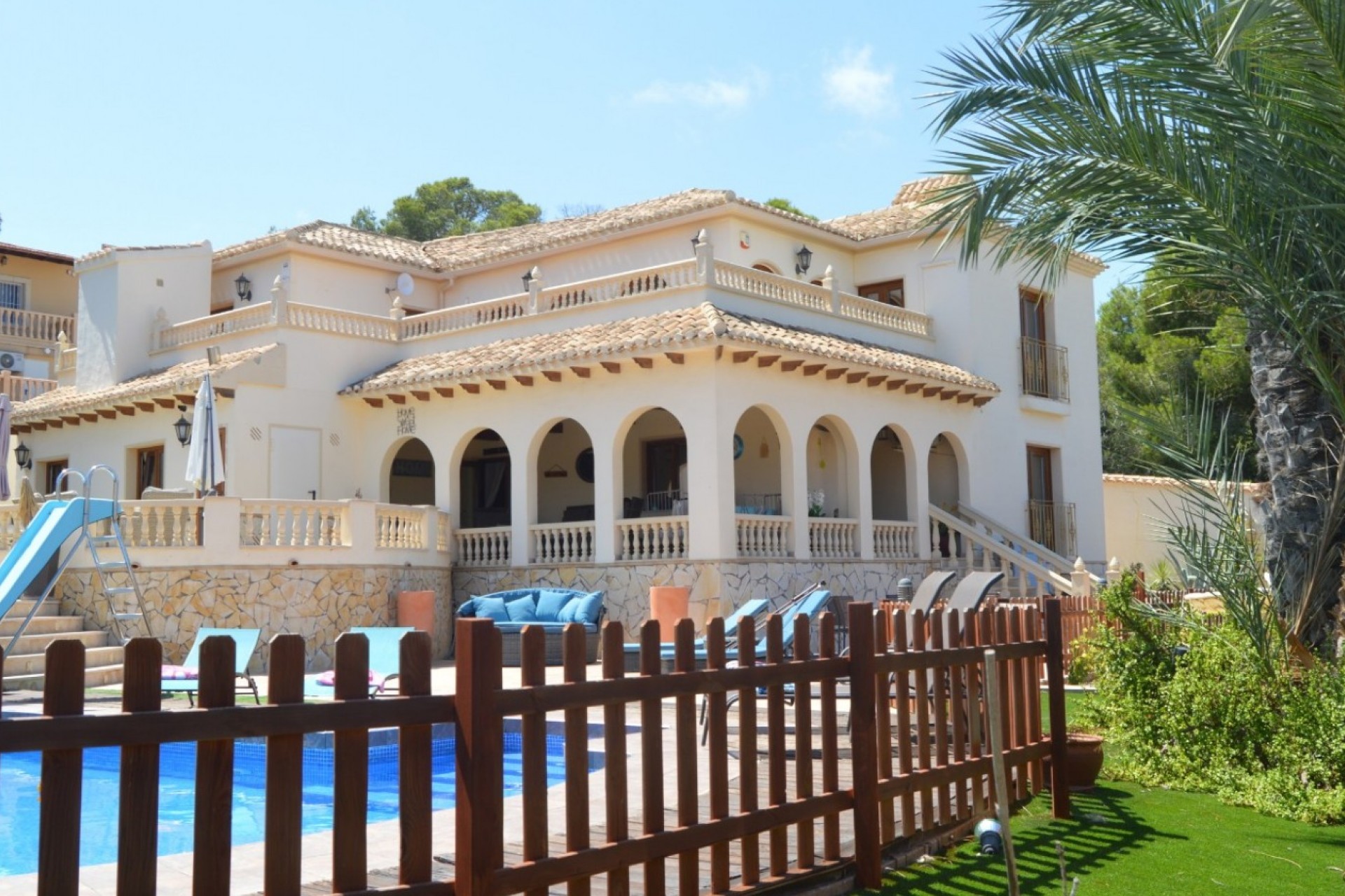 Återförsäljning - Villa -
Orihuela Costa - Costa Blanca