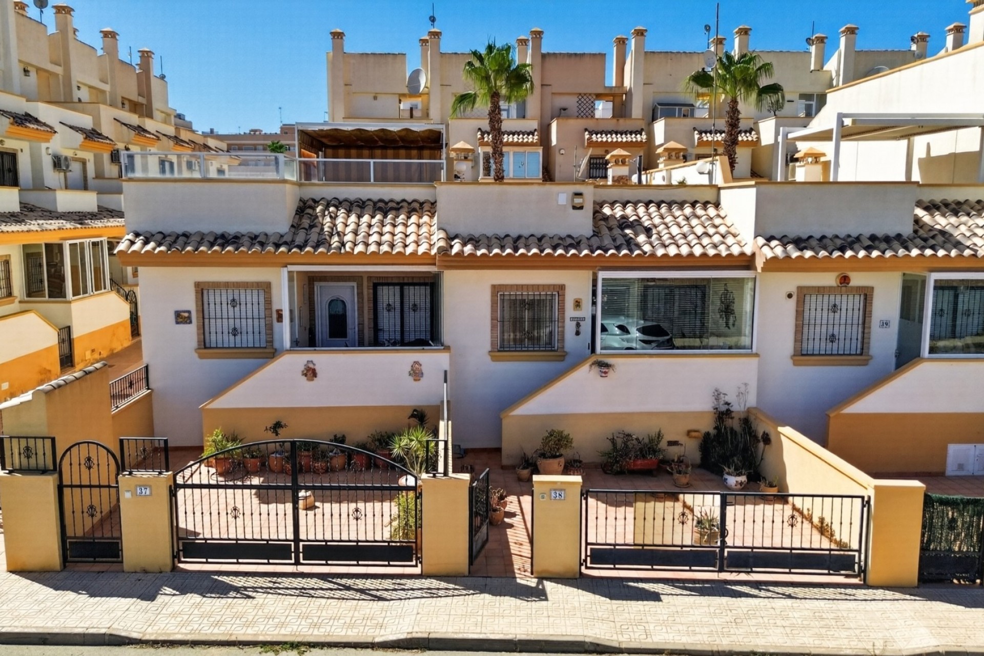 Återförsäljning - Villa -
Orihuela Costa - Costa Blanca