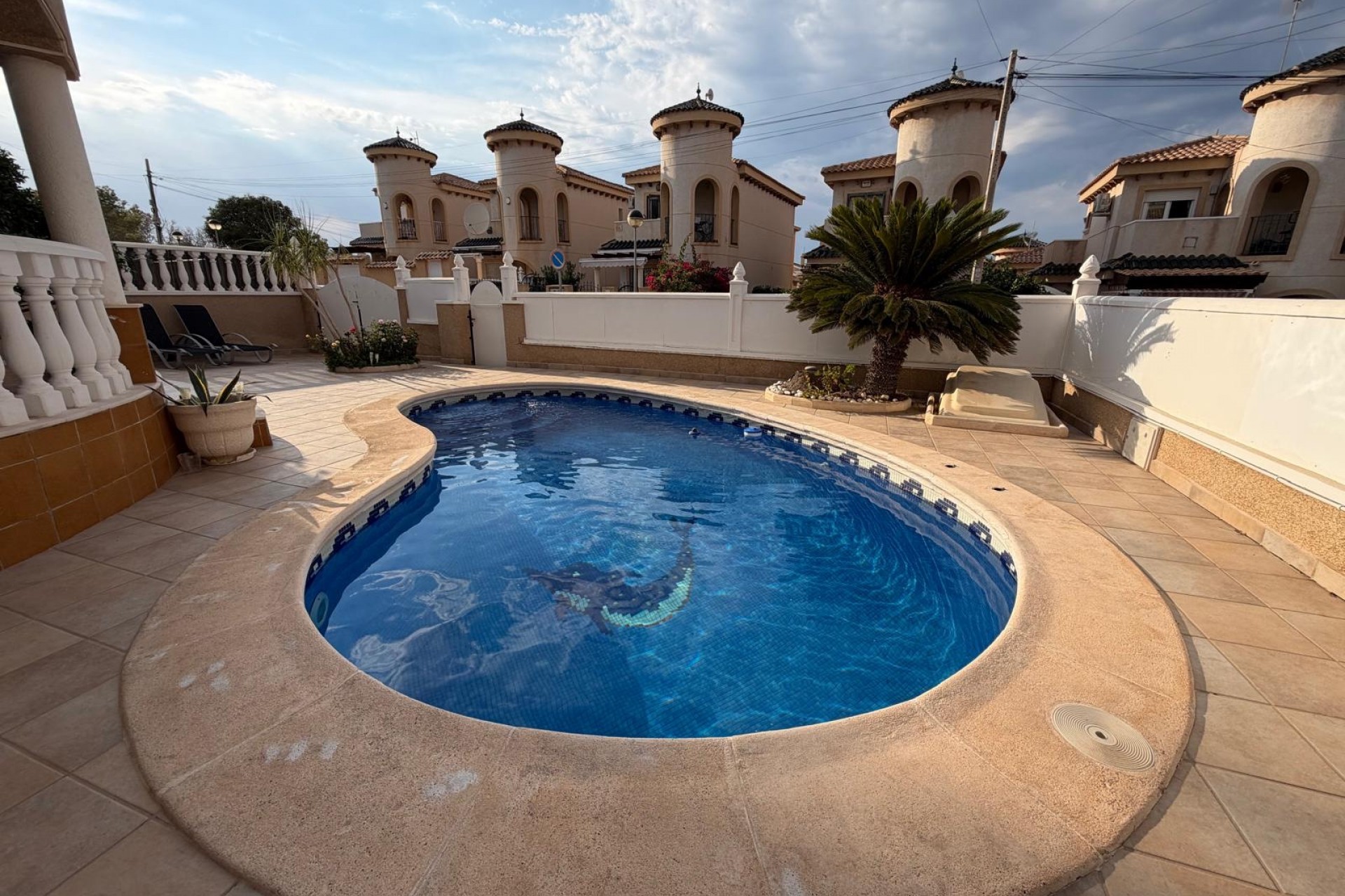 Återförsäljning - Villa -
Orihuela Costa - Costa Blanca