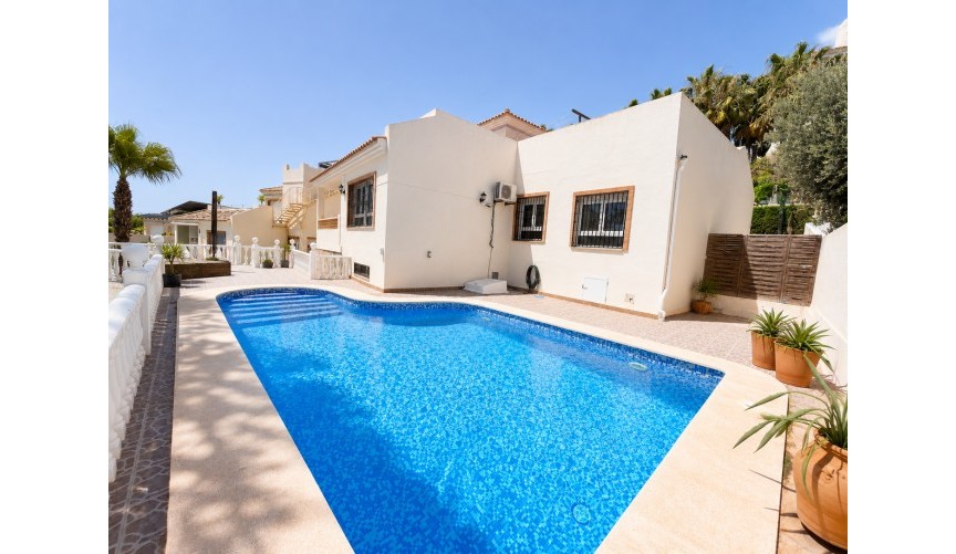 Återförsäljning - Villa -
Orihuela Costa - Costa Blanca
