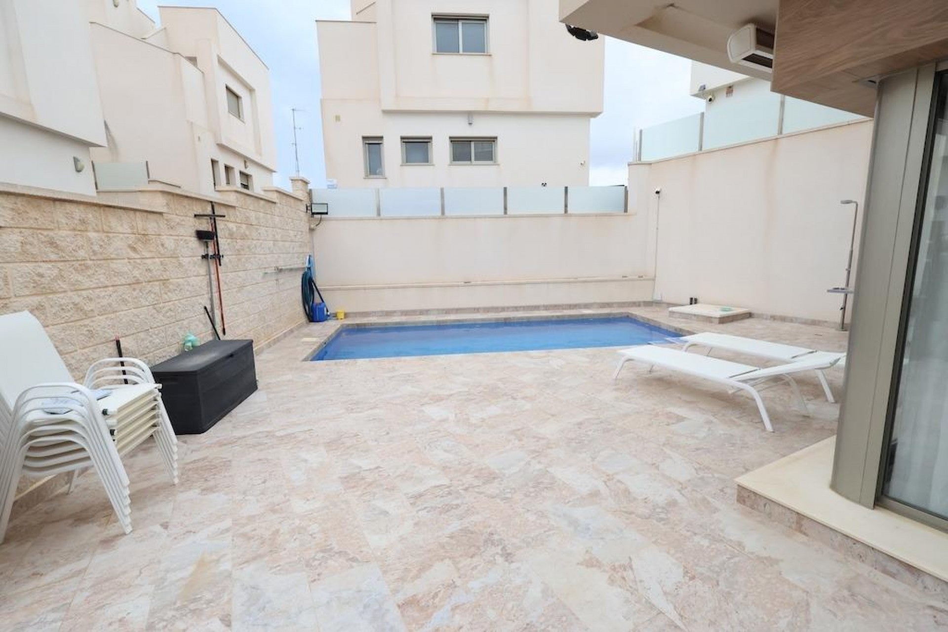 Återförsäljning - Villa -
Orihuela Costa - Costa Blanca