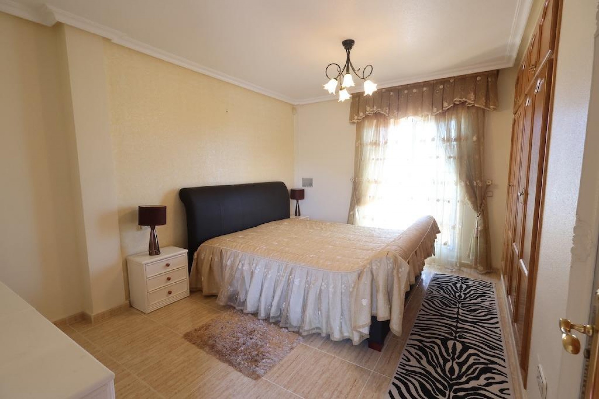 Återförsäljning - Villa -
Orihuela Costa - Costa Blanca