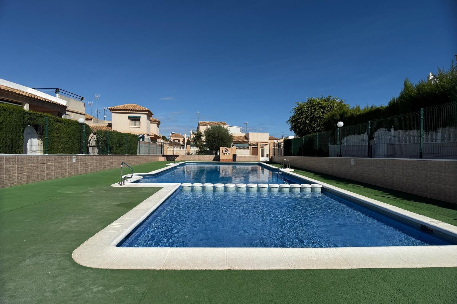 Återförsäljning - Villa -
Orihuela Costa - Costa Blanca