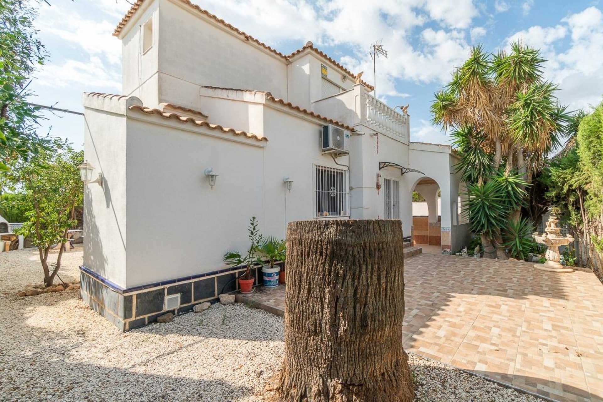 Återförsäljning - Villa -
Orihuela Costa - La Florida