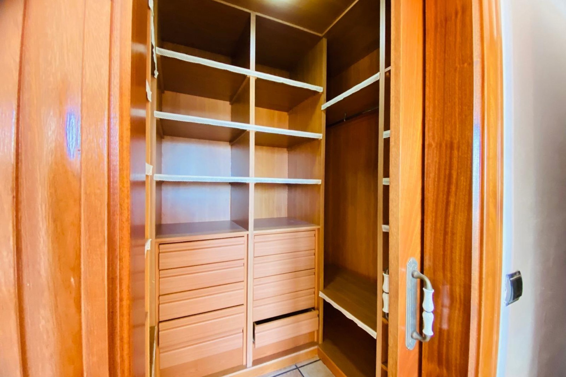 Återförsäljning - Villa -
Orihuela Costa - La Florida