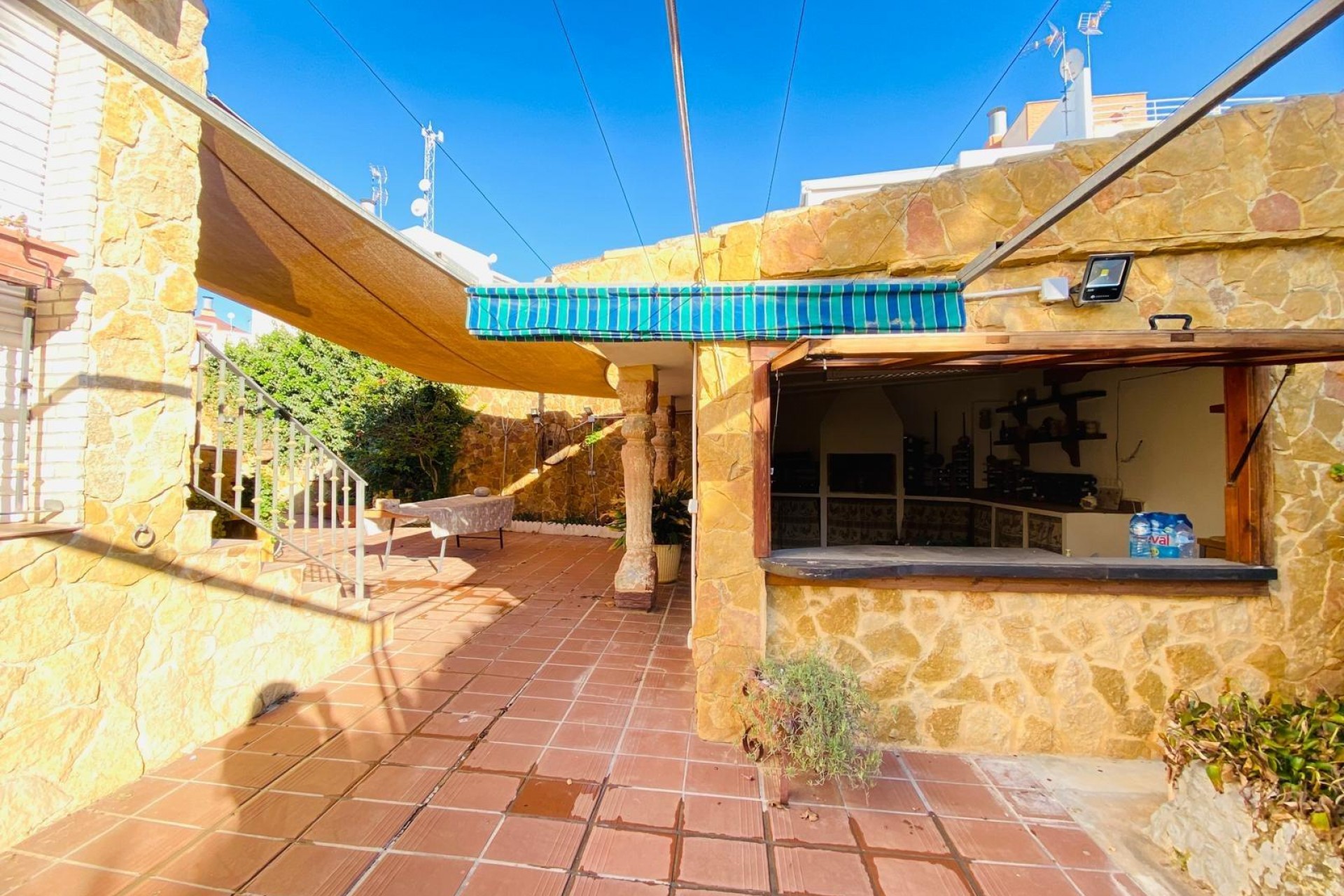 Återförsäljning - Villa -
Orihuela Costa - La Florida