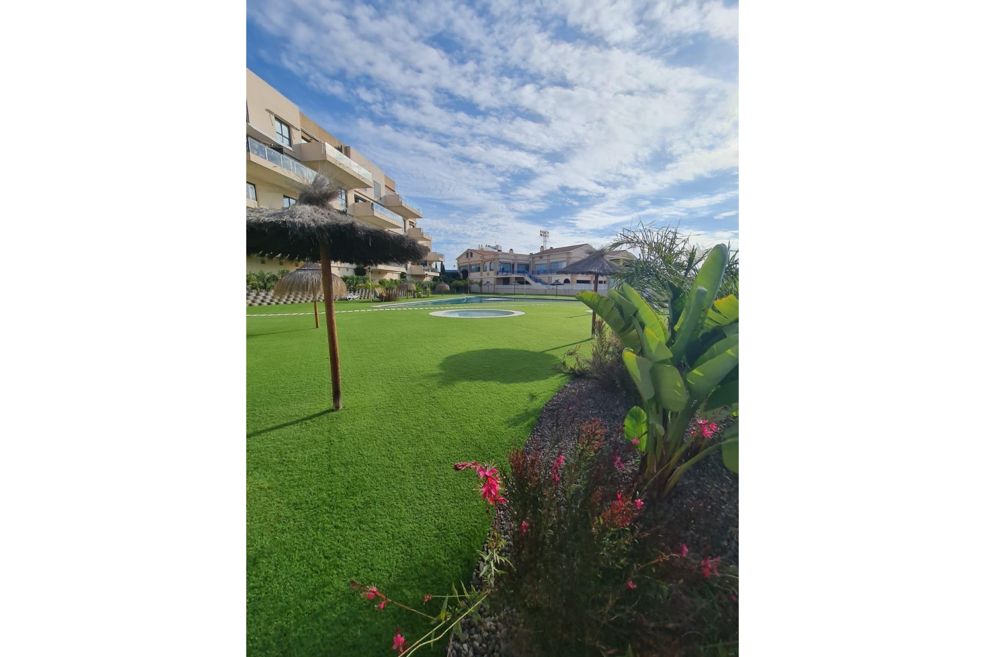 Återförsäljning - Villa -
Orihuela Costa - La Regia