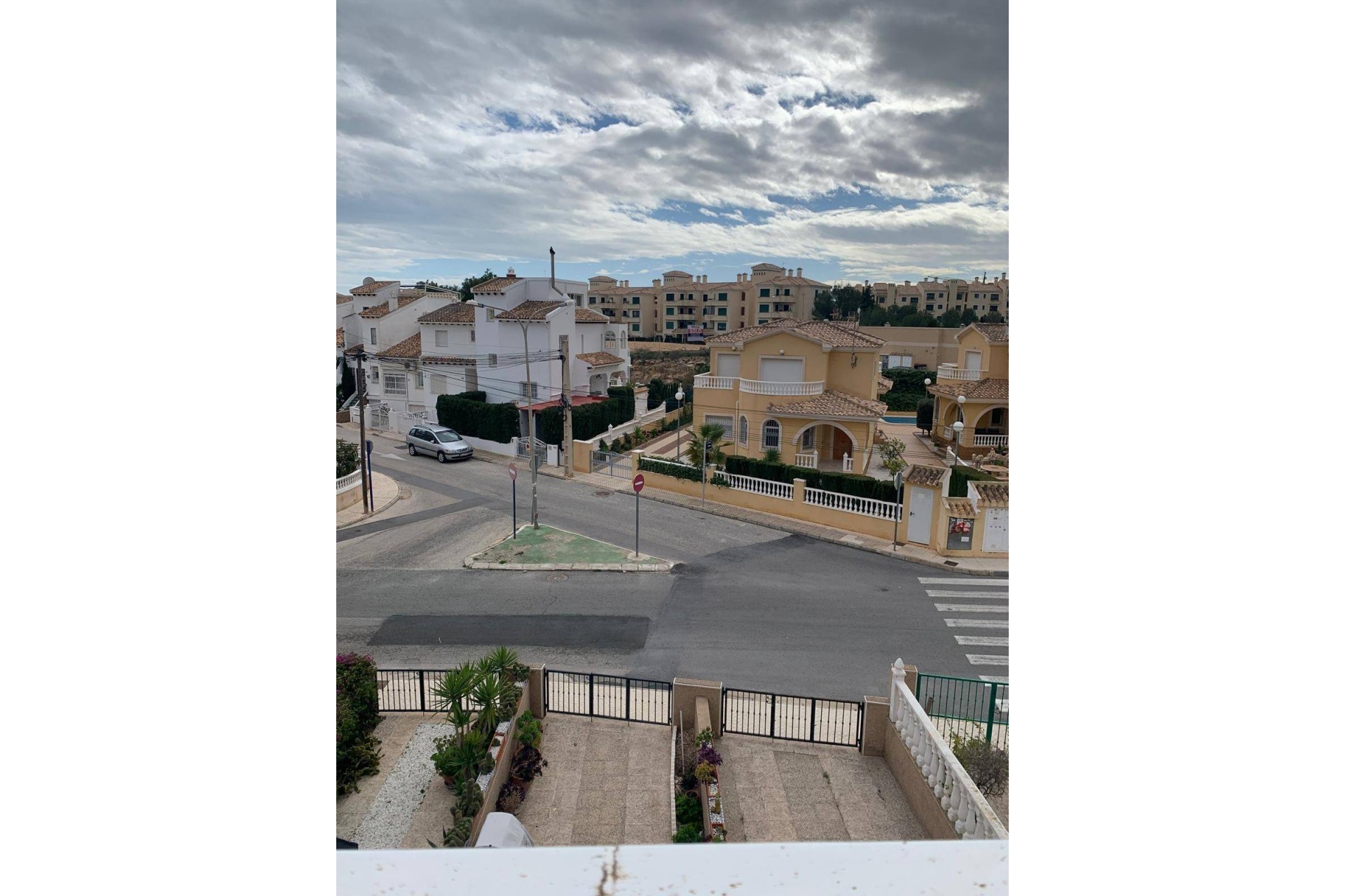 Återförsäljning - Villa -
Orihuela Costa - Las Filipinas